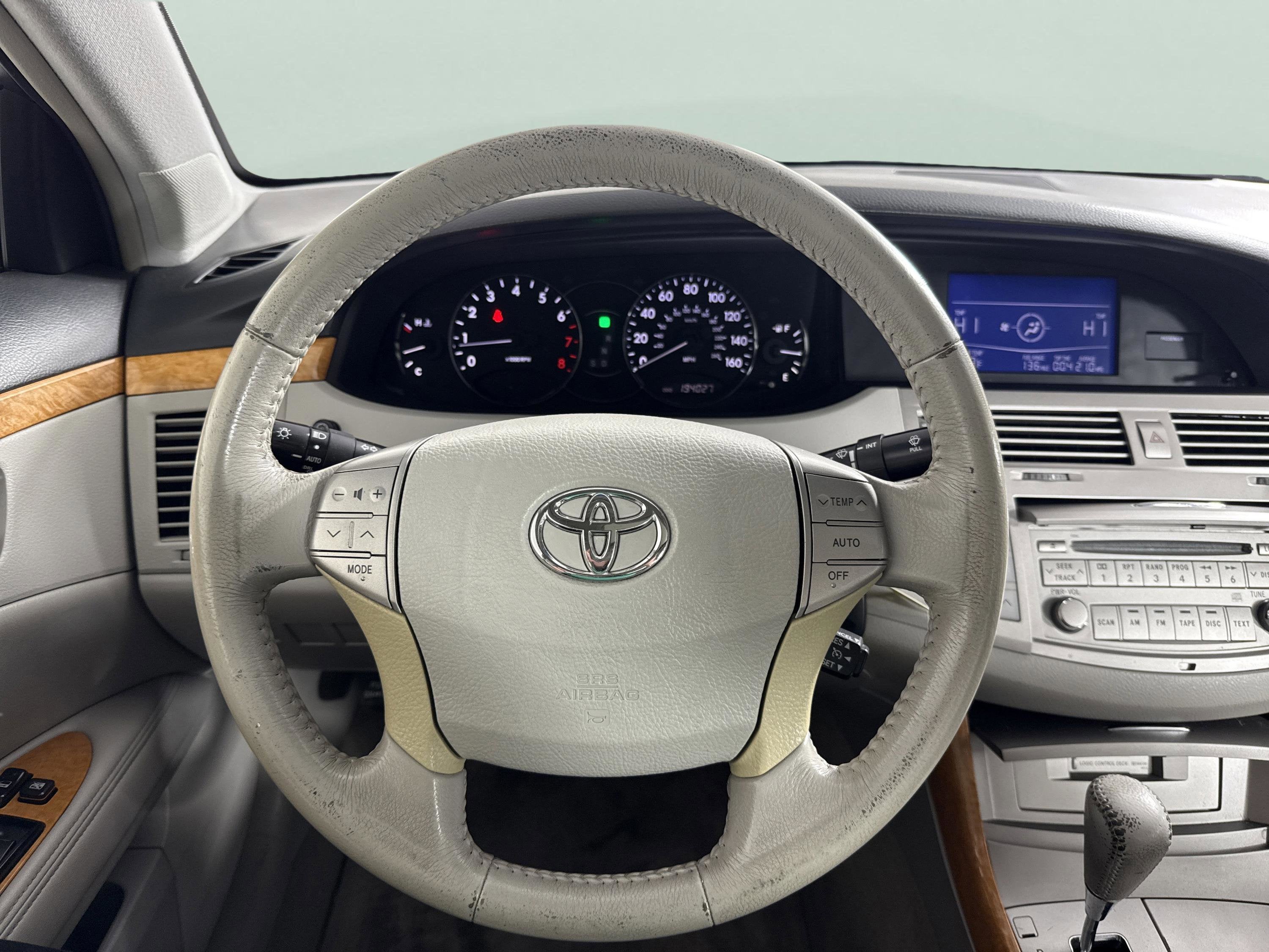 2006 Toyota Avalon XLS