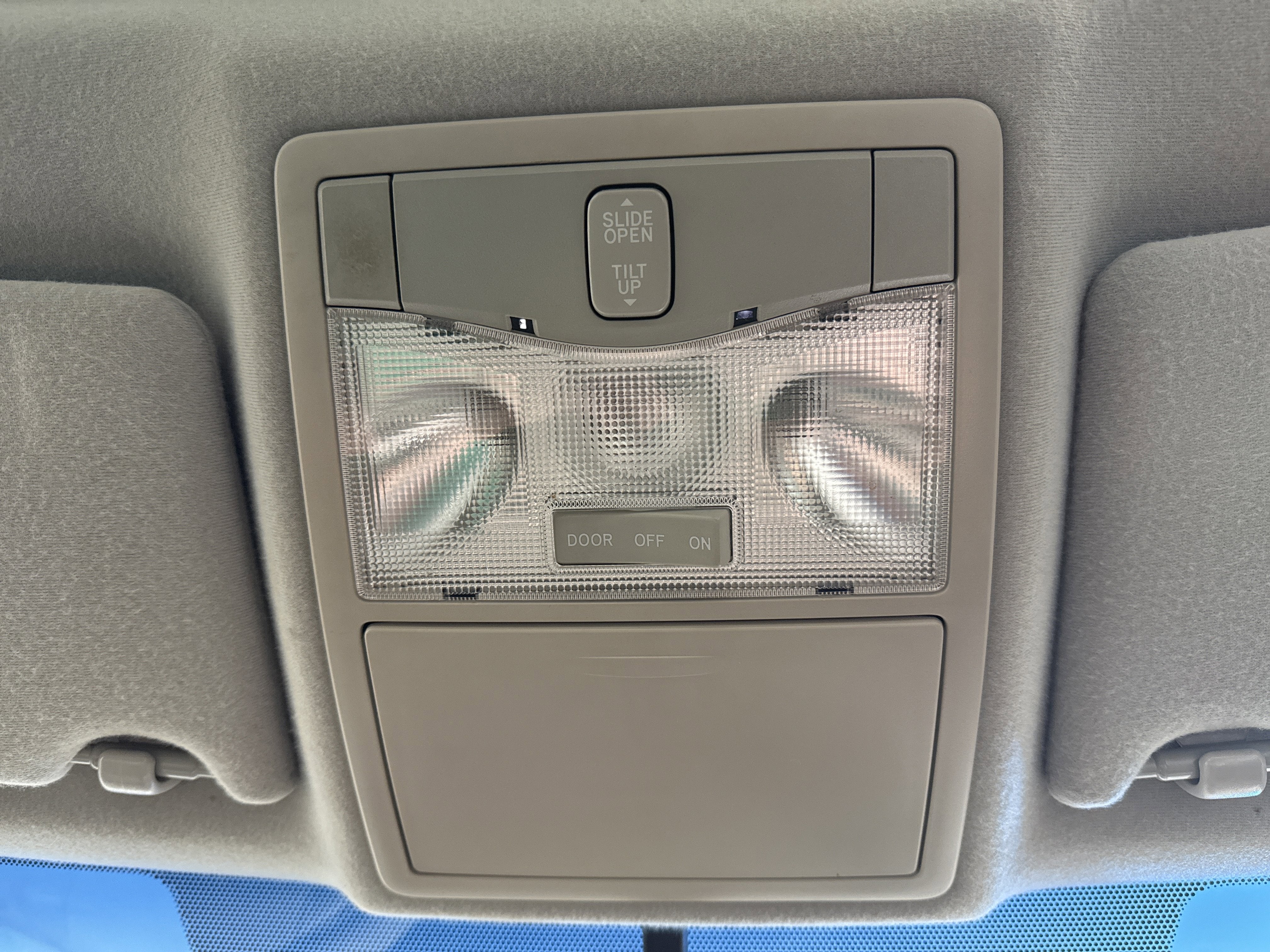 2006 Toyota Avalon XLS