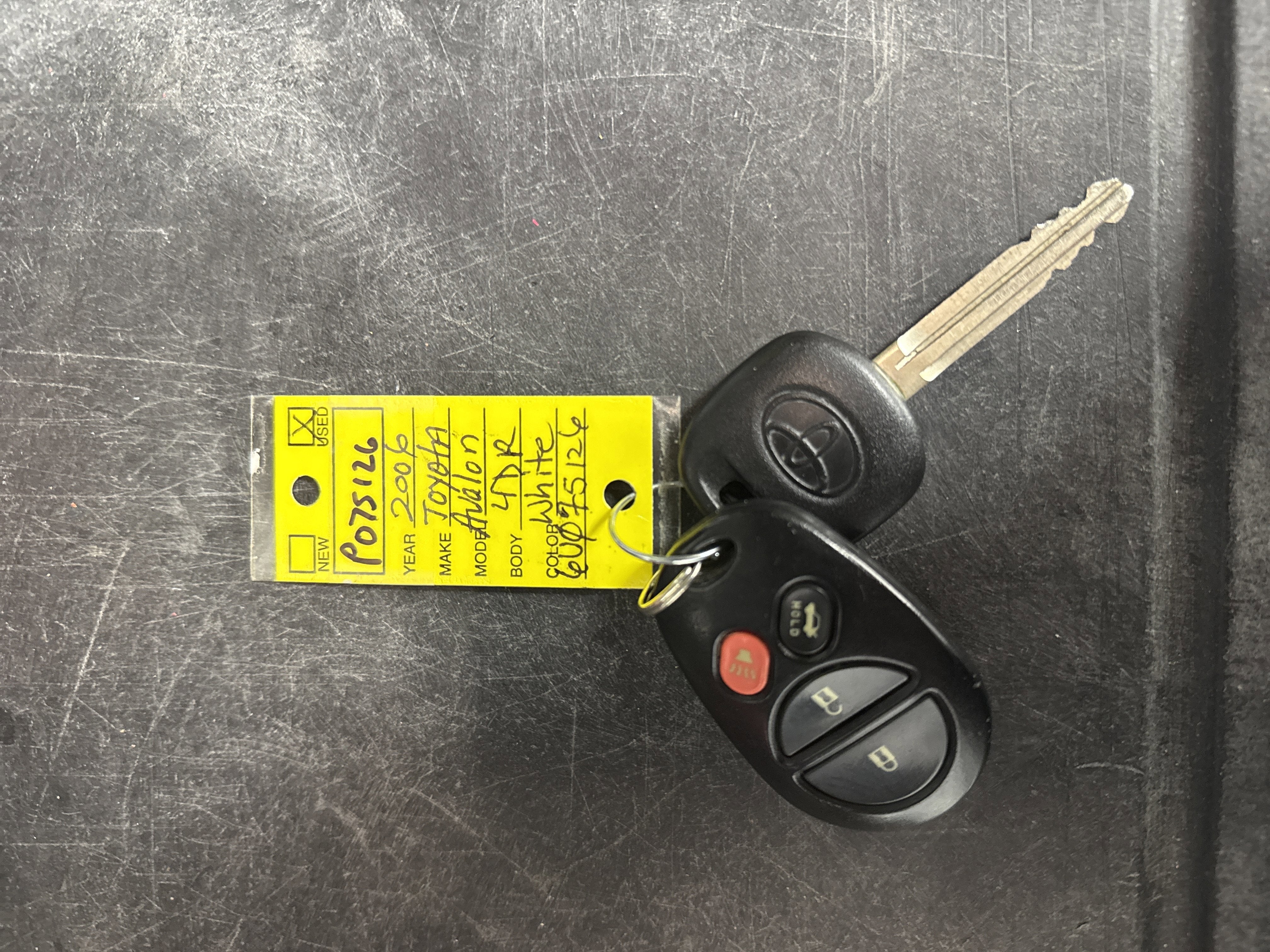 2006 Toyota Avalon XLS