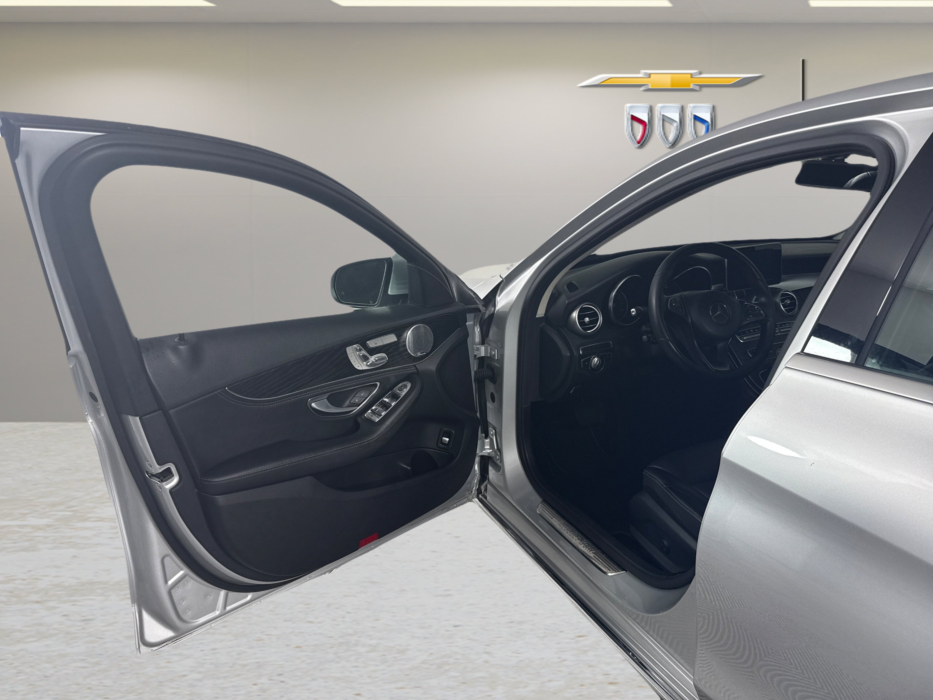 2015 Mercedes-Benz C-Class C 300
