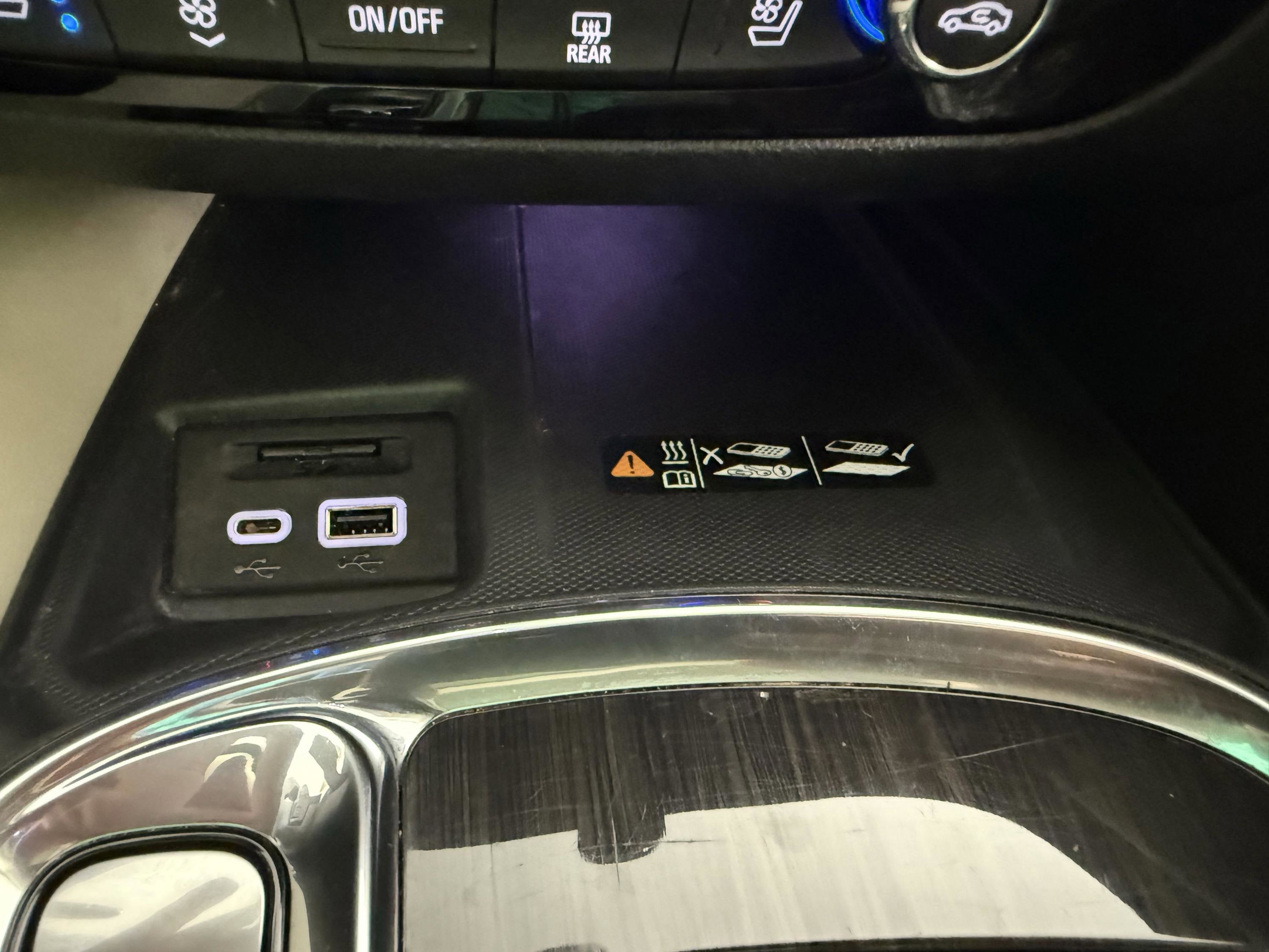 2023 Buick Enclave Premium