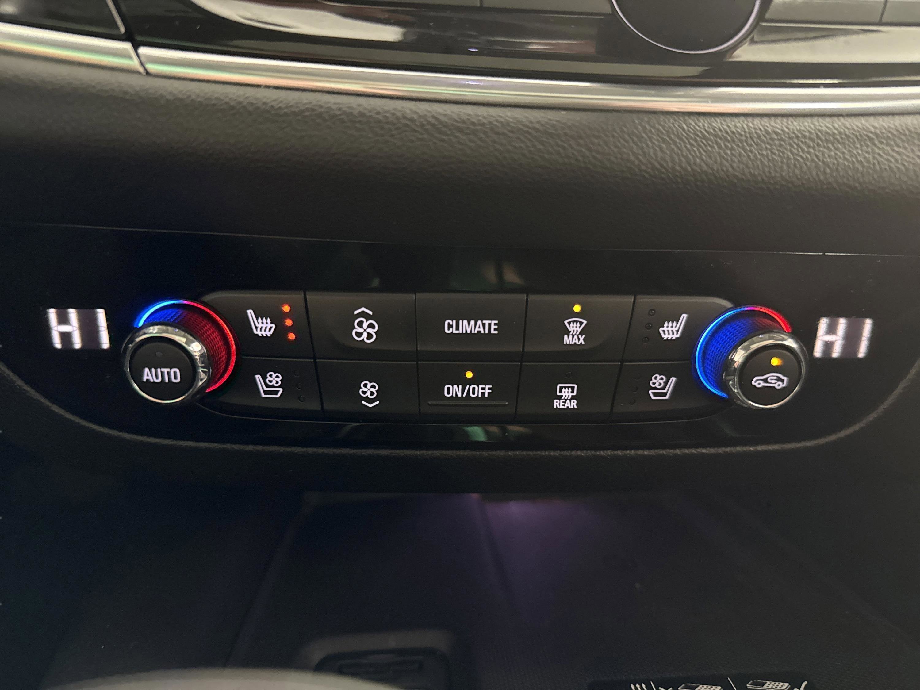 2020 Buick Enclave Avenir