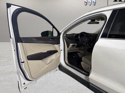 2017 Lincoln MKC Reserve