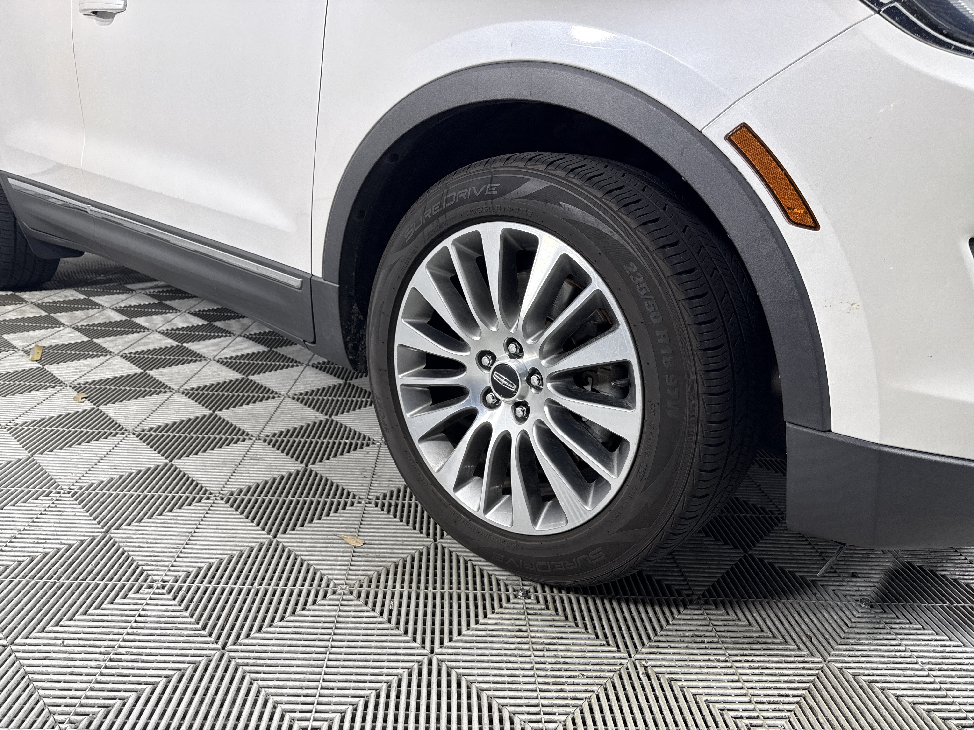2017 Lincoln MKC Reserve