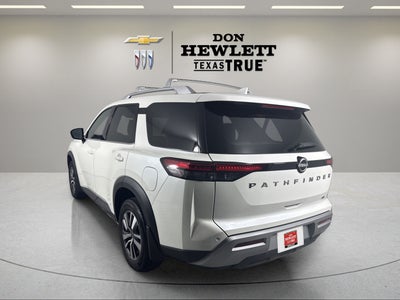 2024 Nissan Pathfinder SL