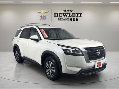 2024 Nissan Pathfinder SL