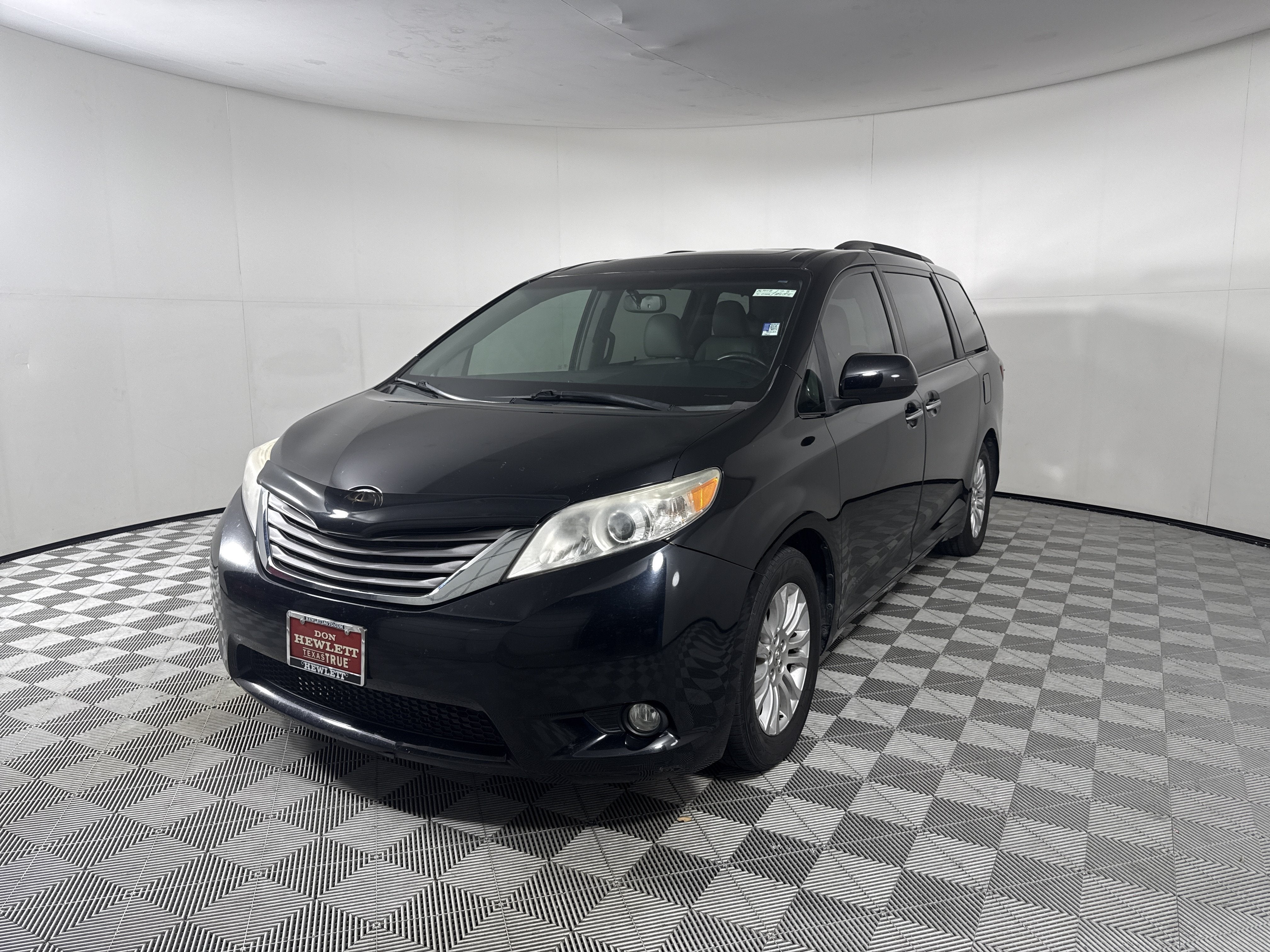 2015 Toyota Sienna XLE