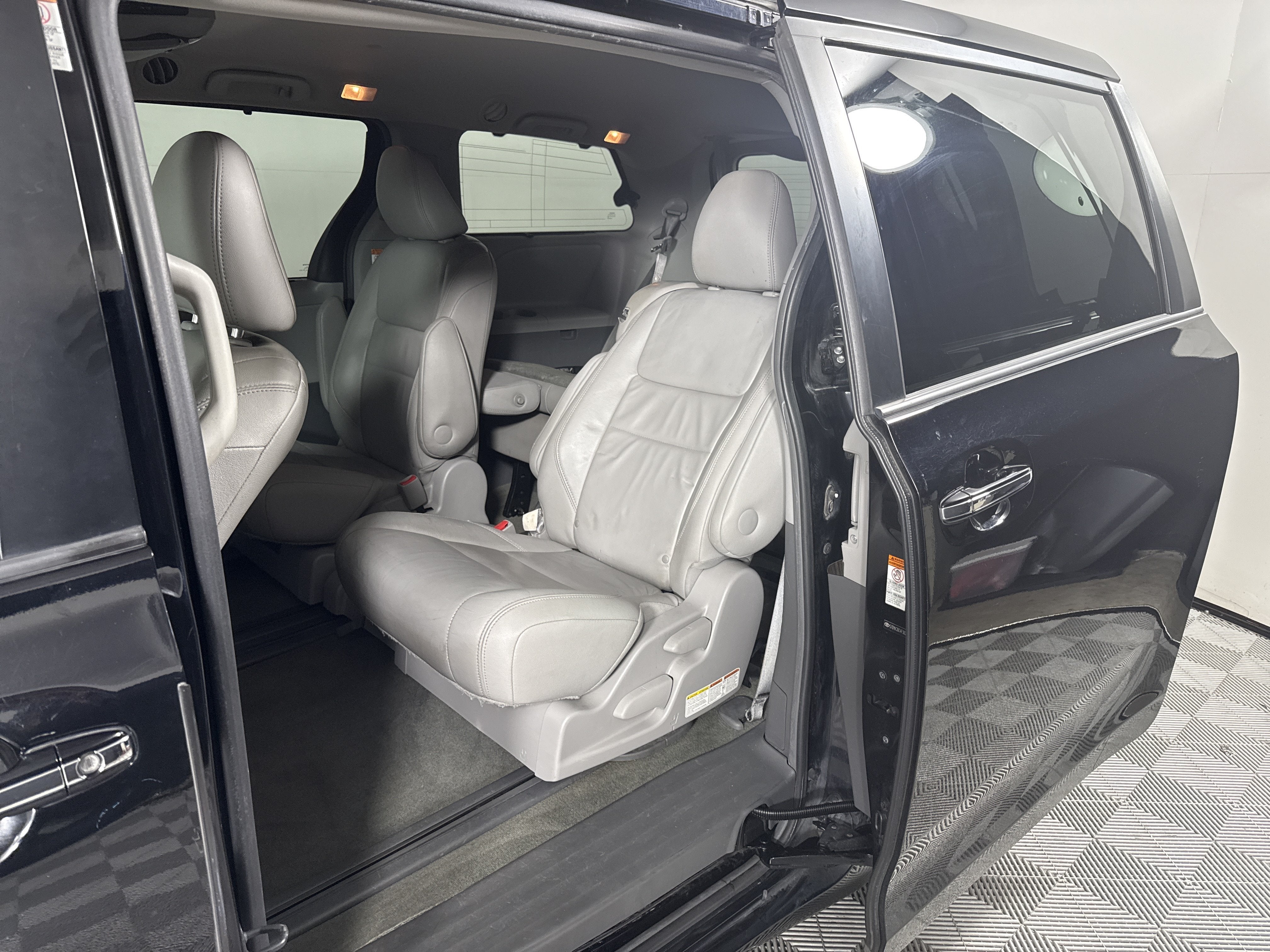2015 Toyota Sienna XLE
