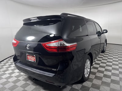 2015 Toyota Sienna XLE