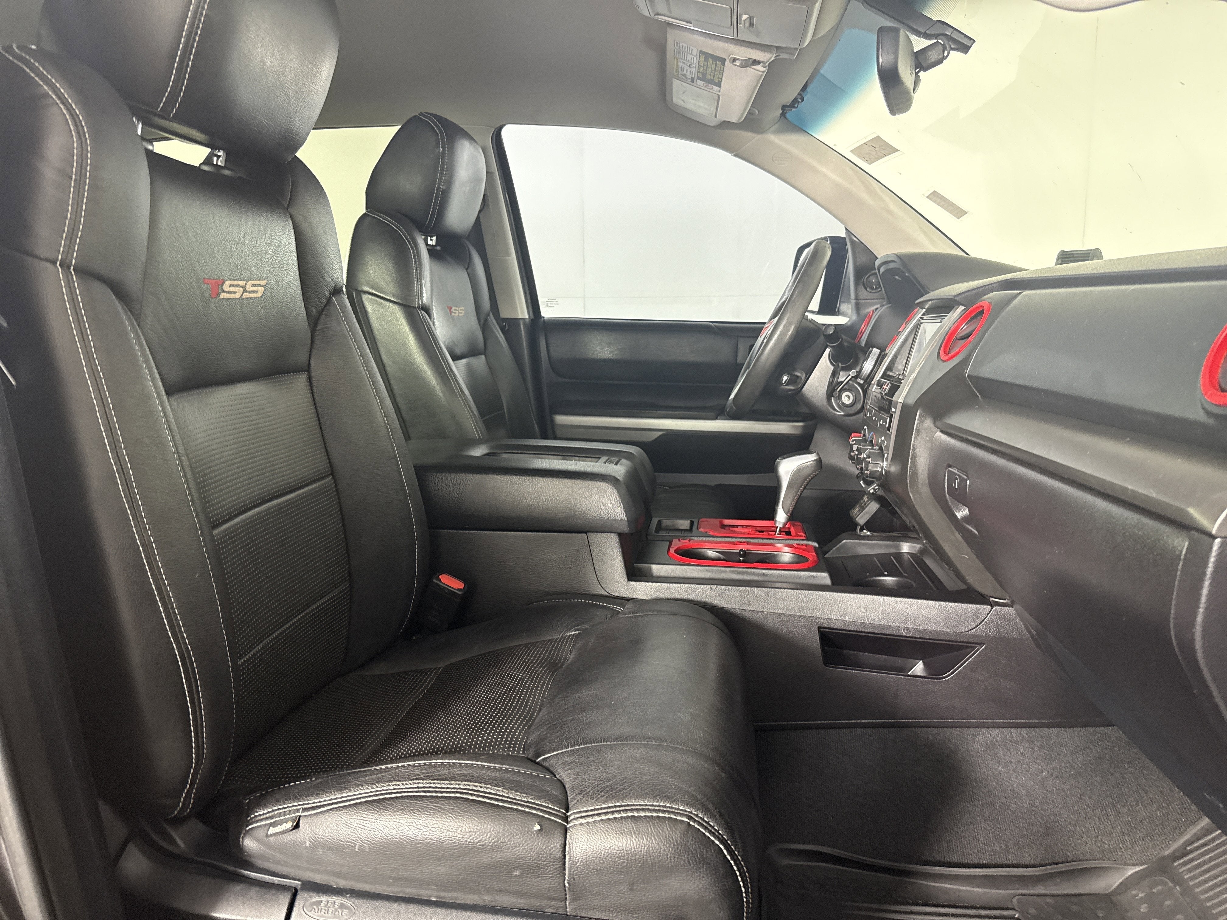 2015 Toyota Tundra 4WD Truck SR5
