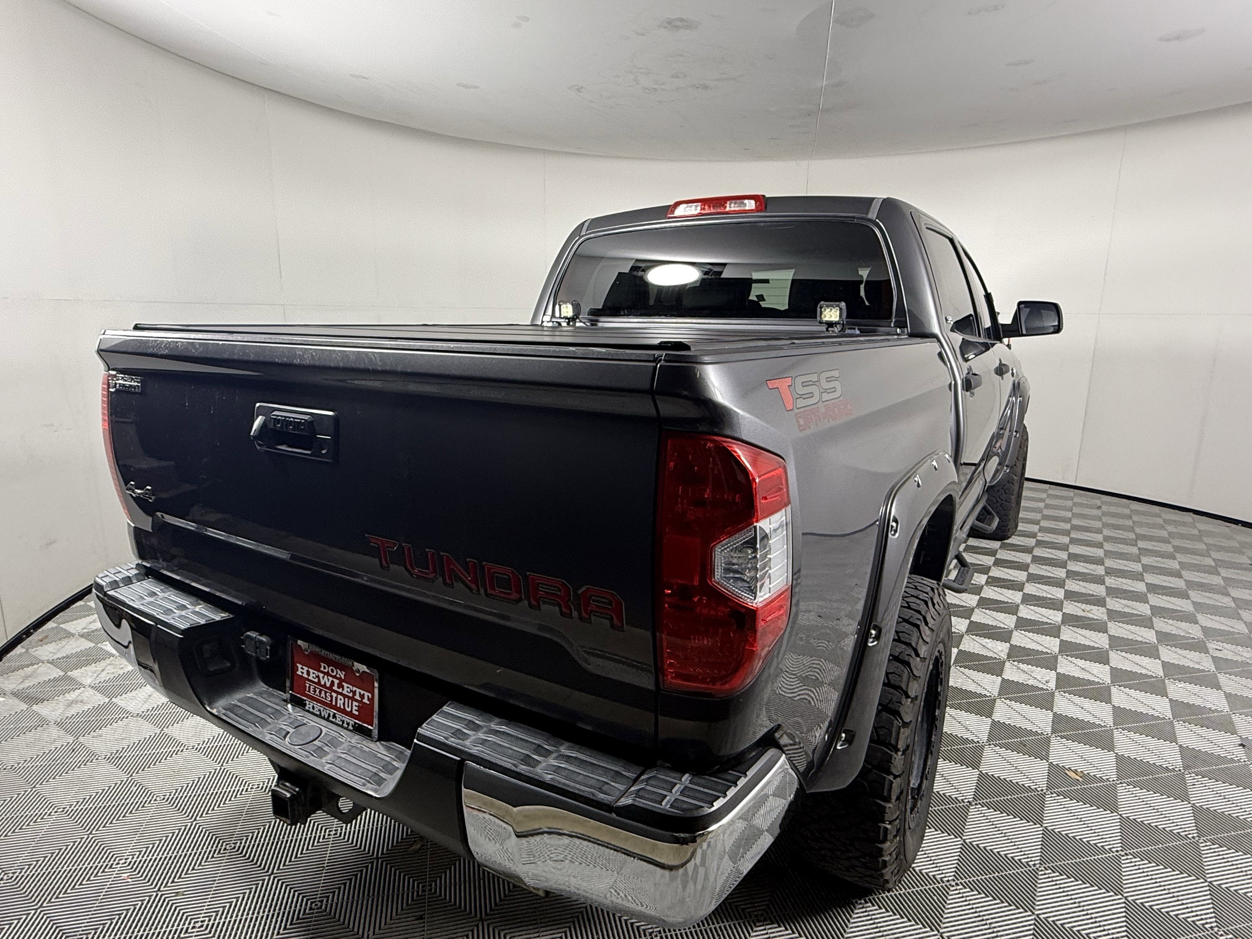 2015 Toyota Tundra 4WD Truck SR5