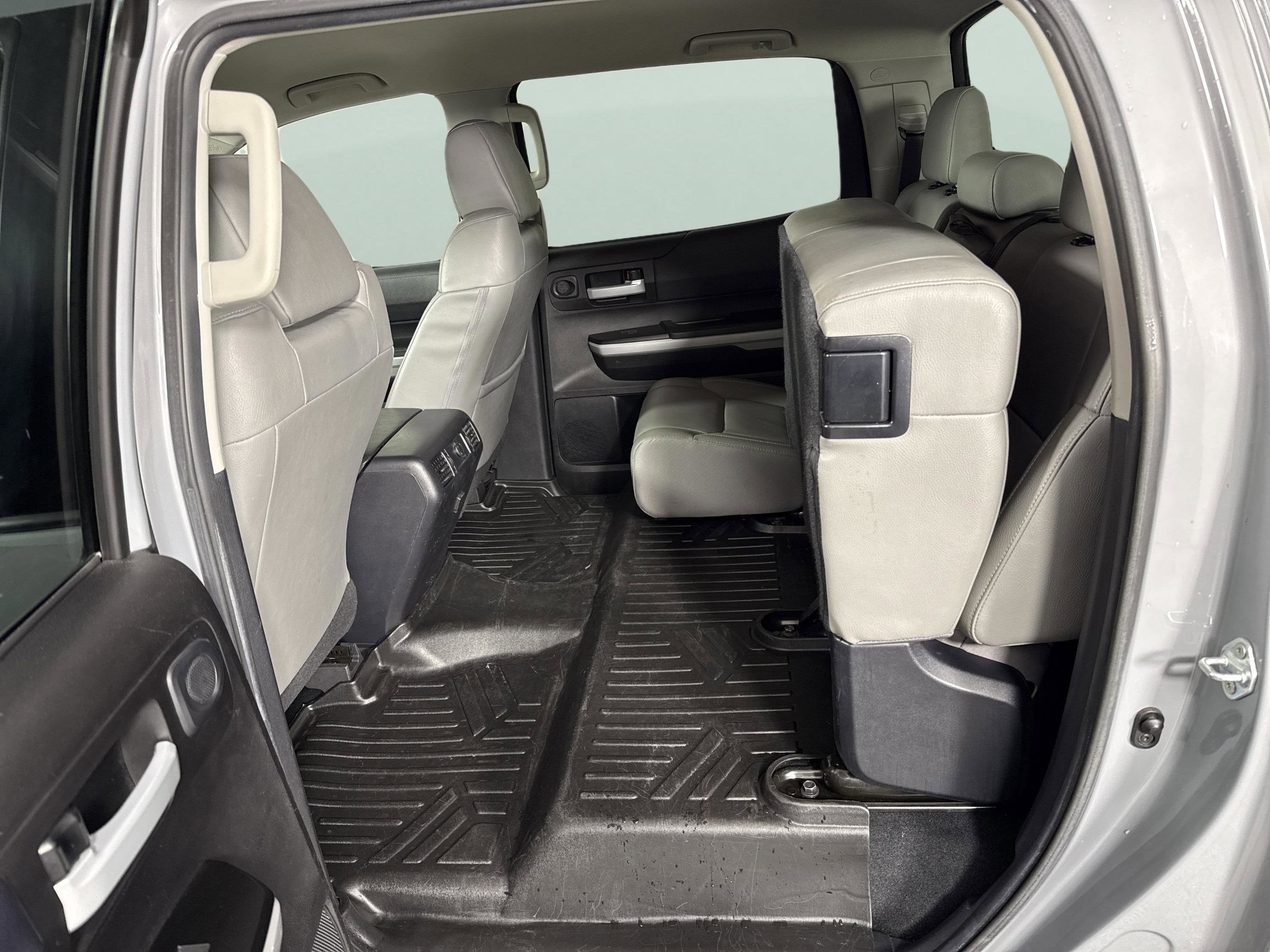 2021 Toyota Tundra 2WD SR5