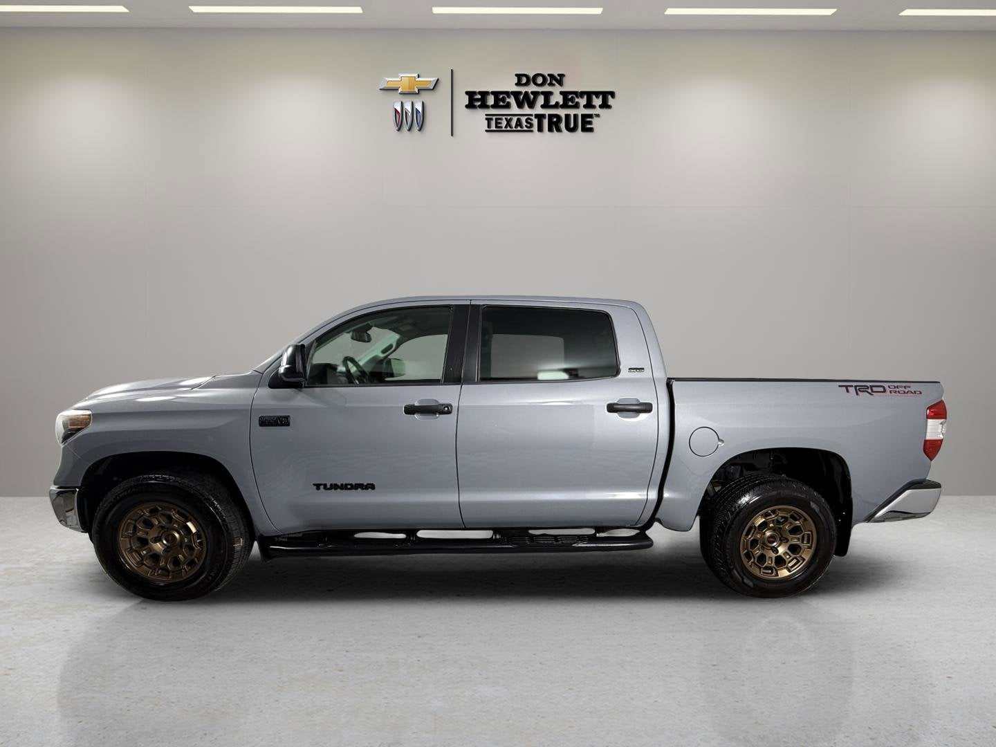 2021 Toyota Tundra 2WD SR5
