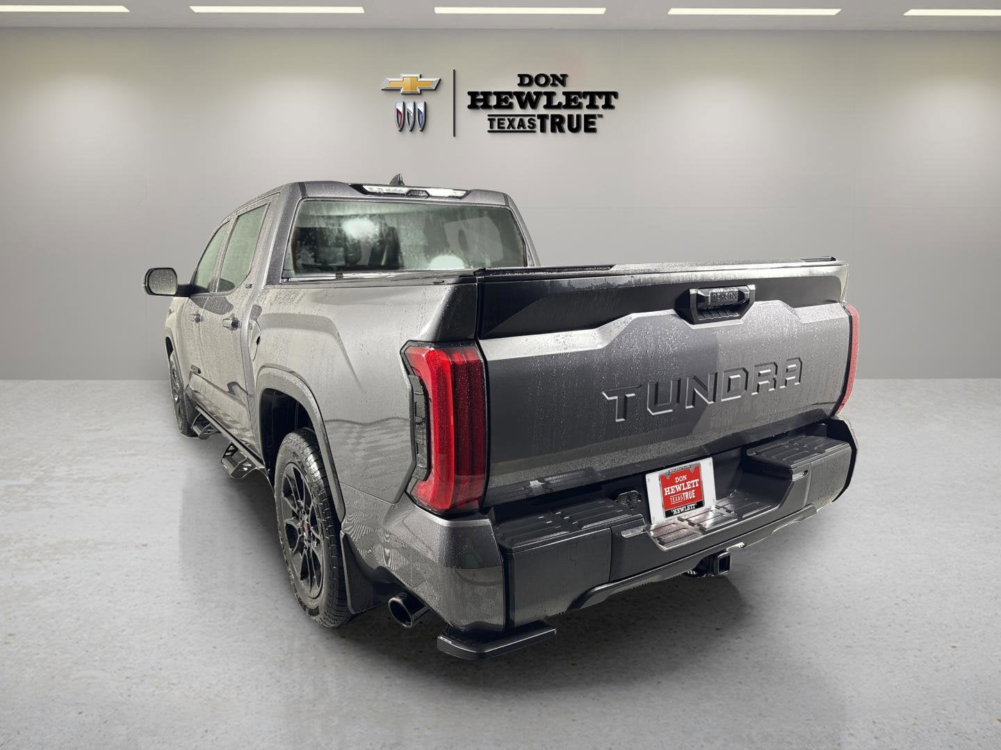 2024 Toyota Tundra 2WD SR5