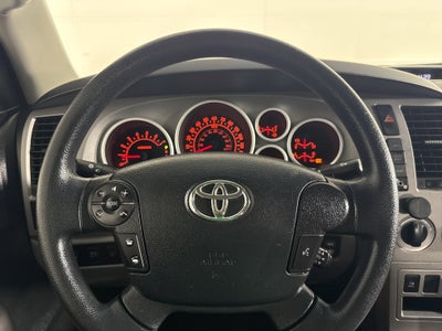 2013 Toyota Tundra 4WD Truck GRADE