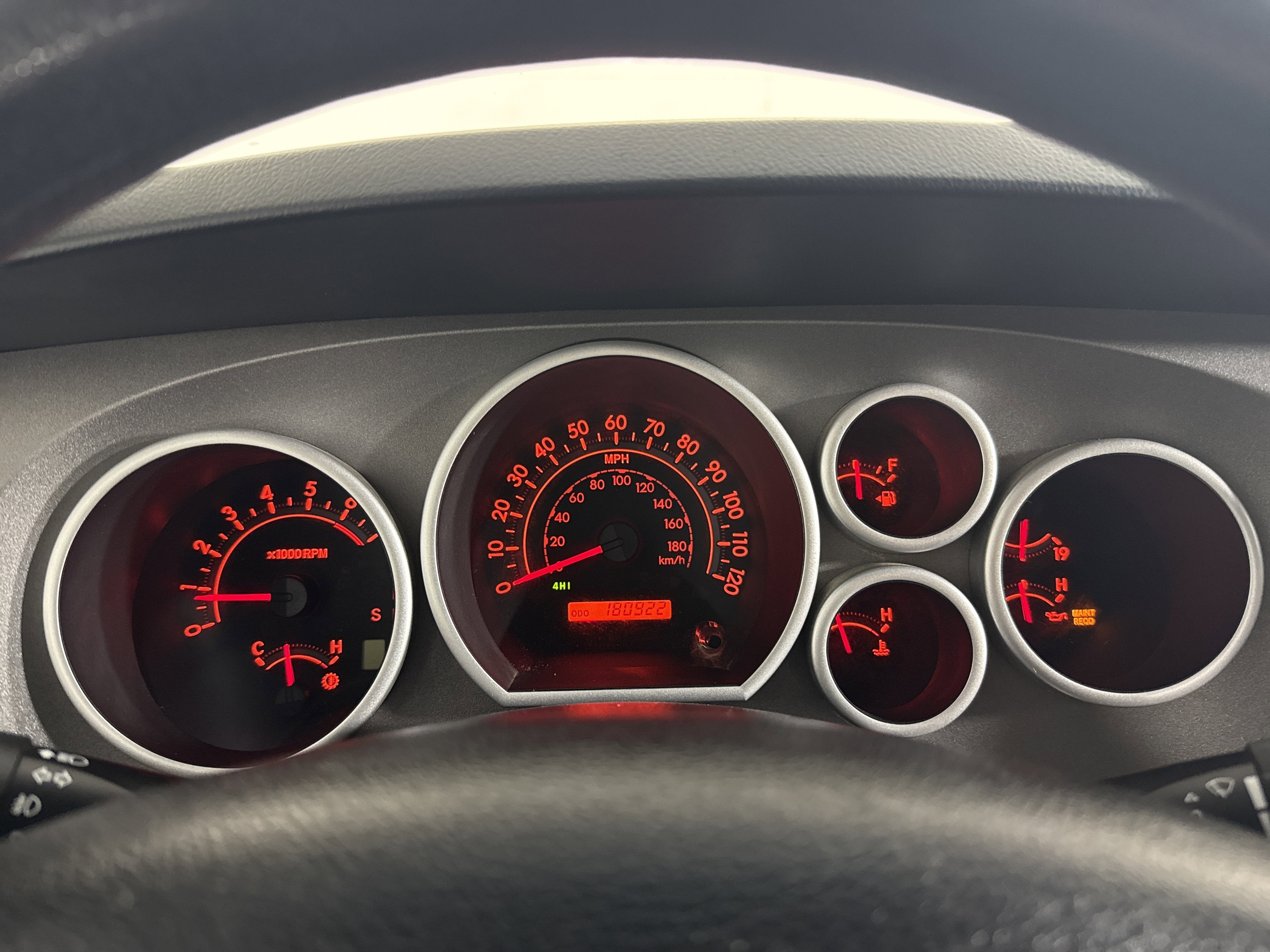 2013 Toyota Tundra 4WD Truck GRADE