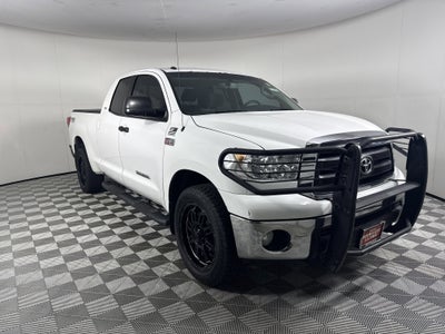 2013 Toyota Tundra 4WD Truck GRADE