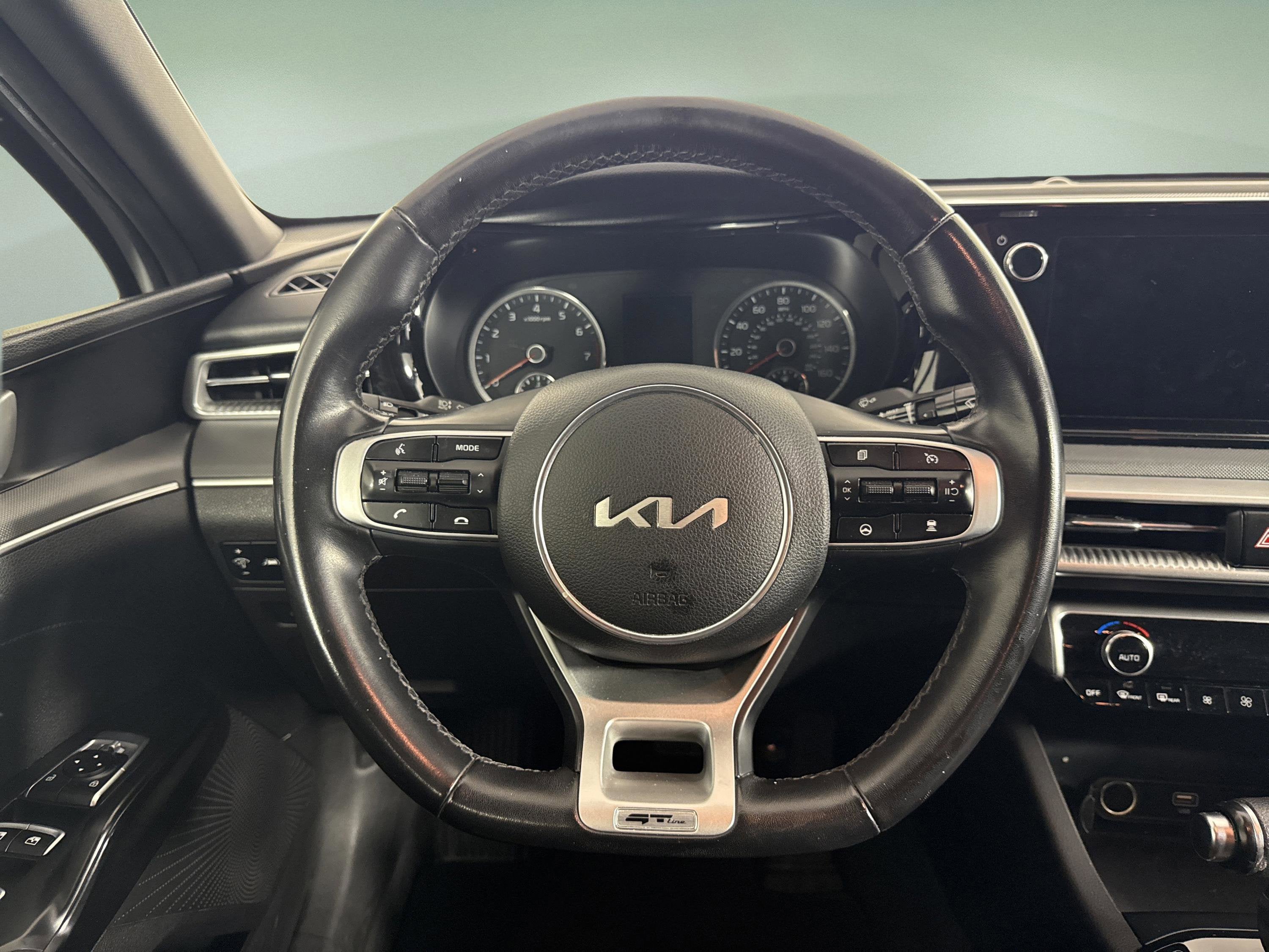 2023 Kia K5 GT-Line
