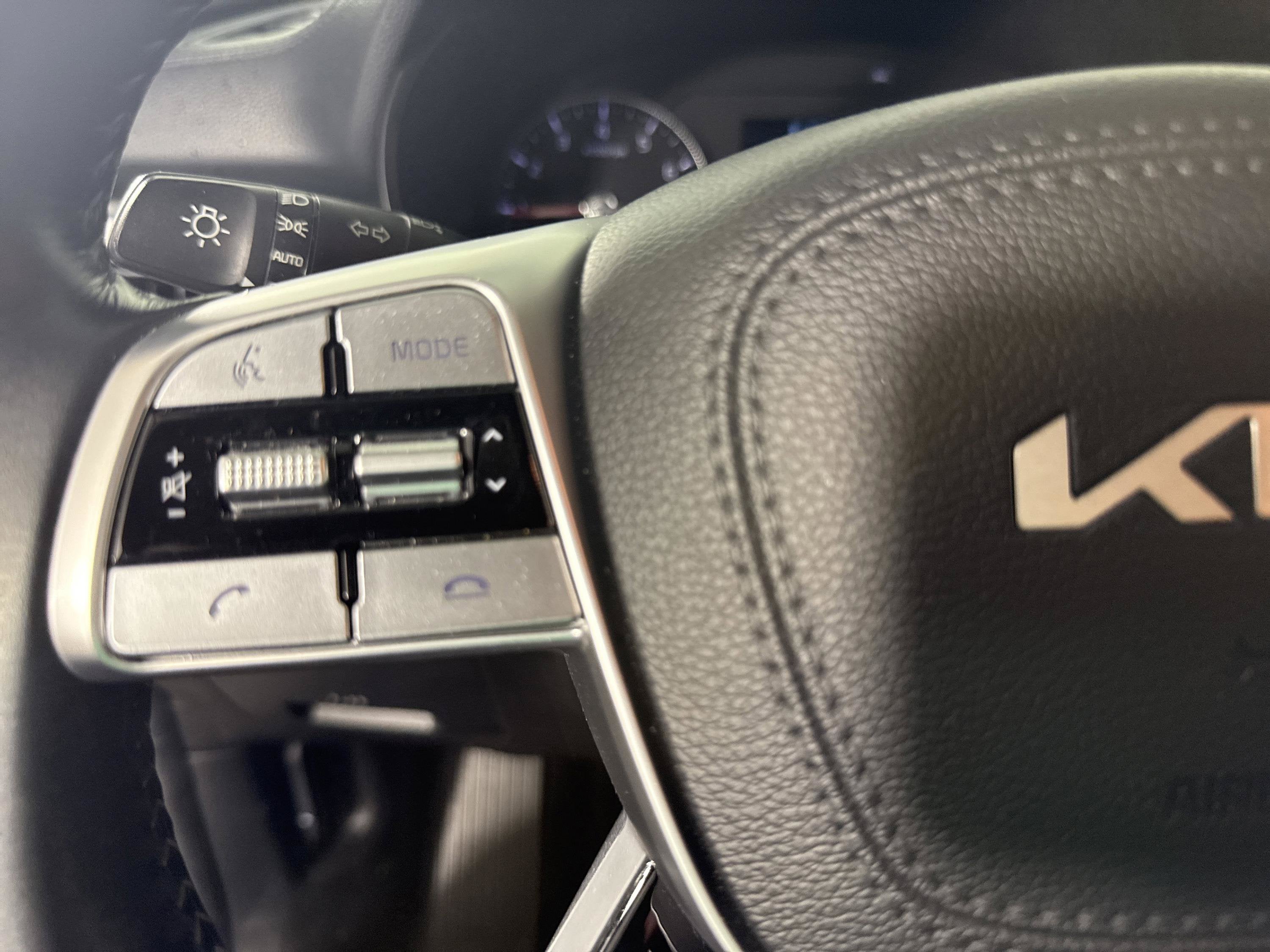 2022 Kia Telluride LX