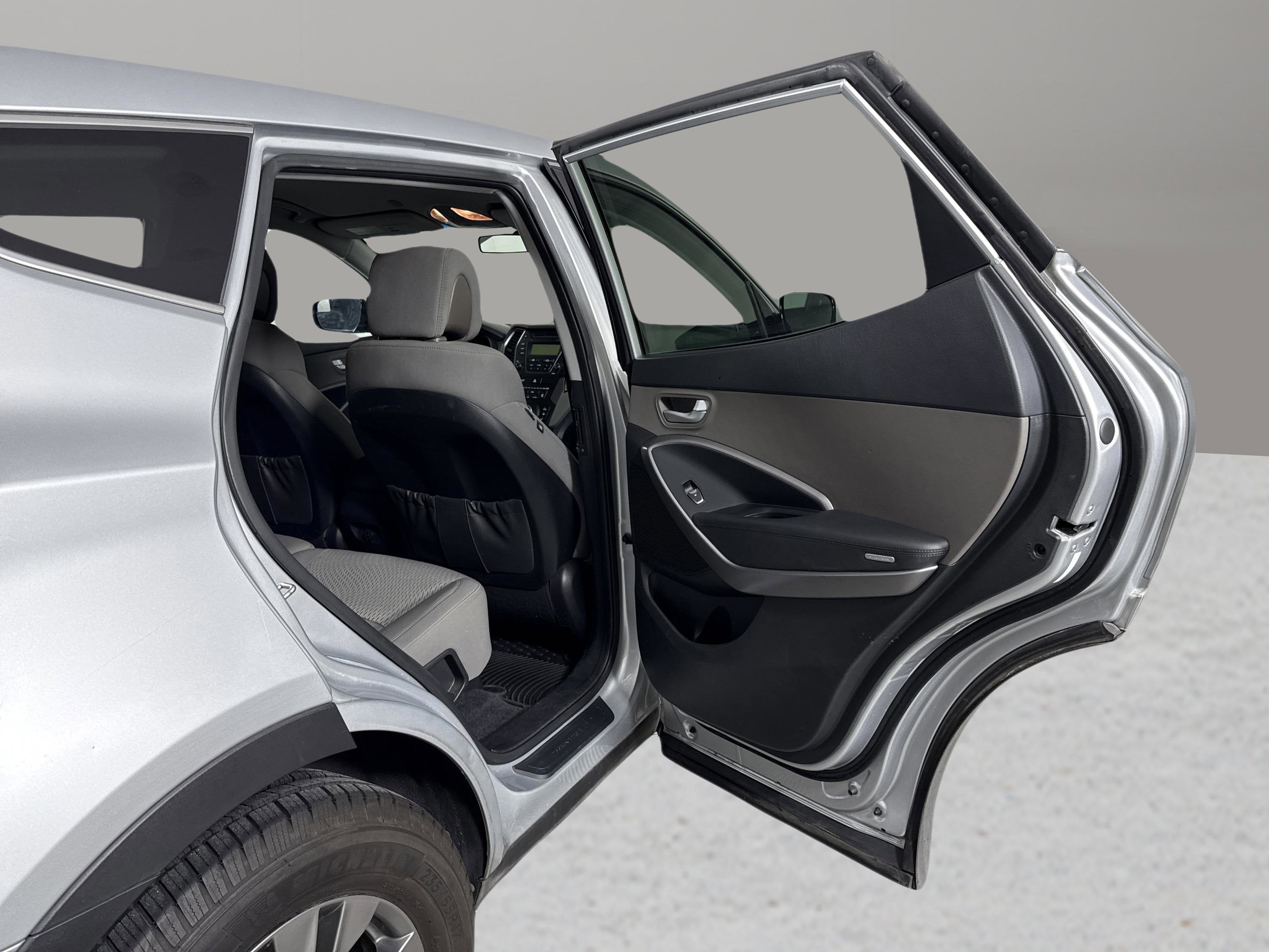 2016 Hyundai Santa Fe Sport BASE