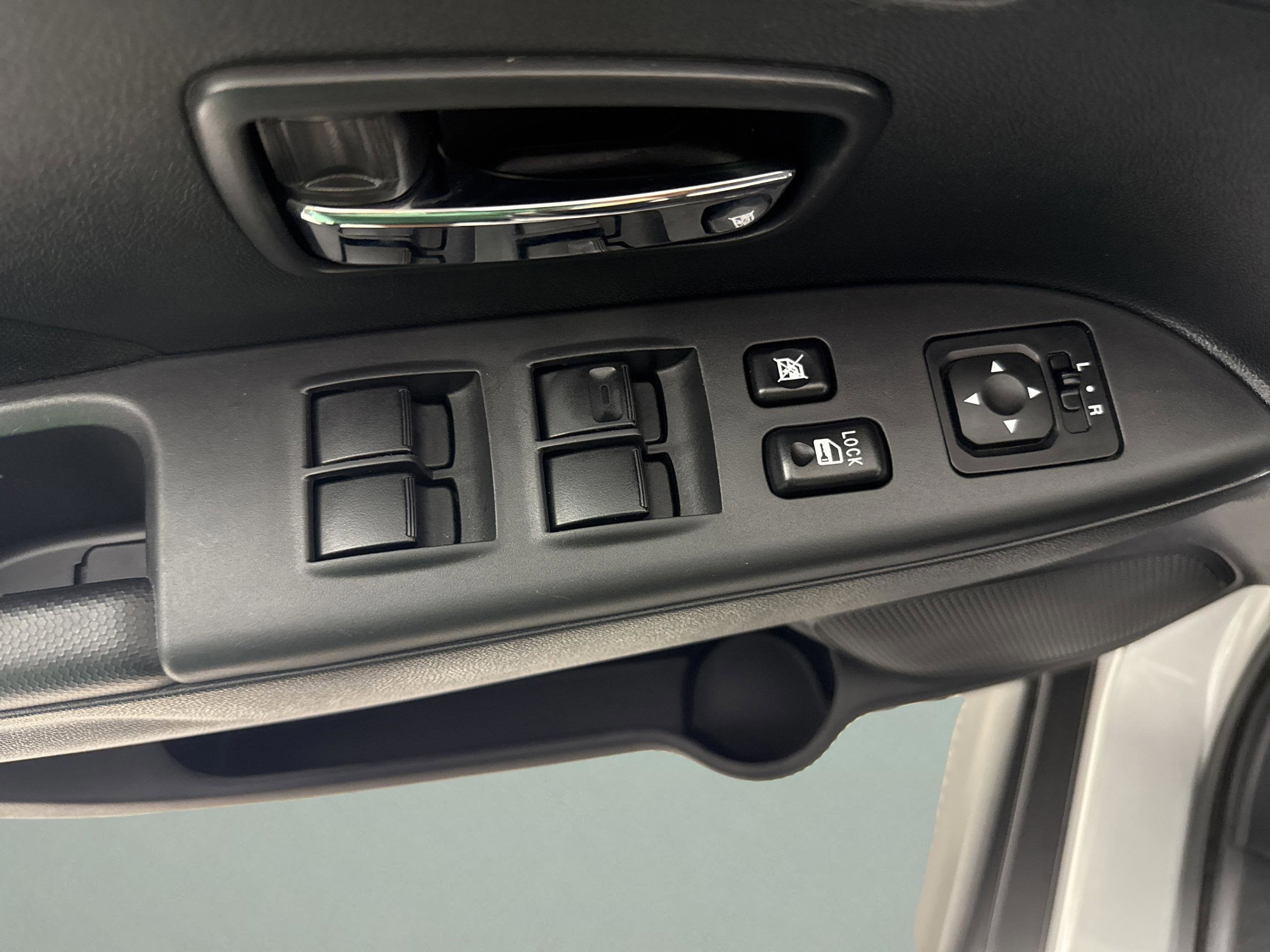 2023 Mitsubishi Outlander Sport Base