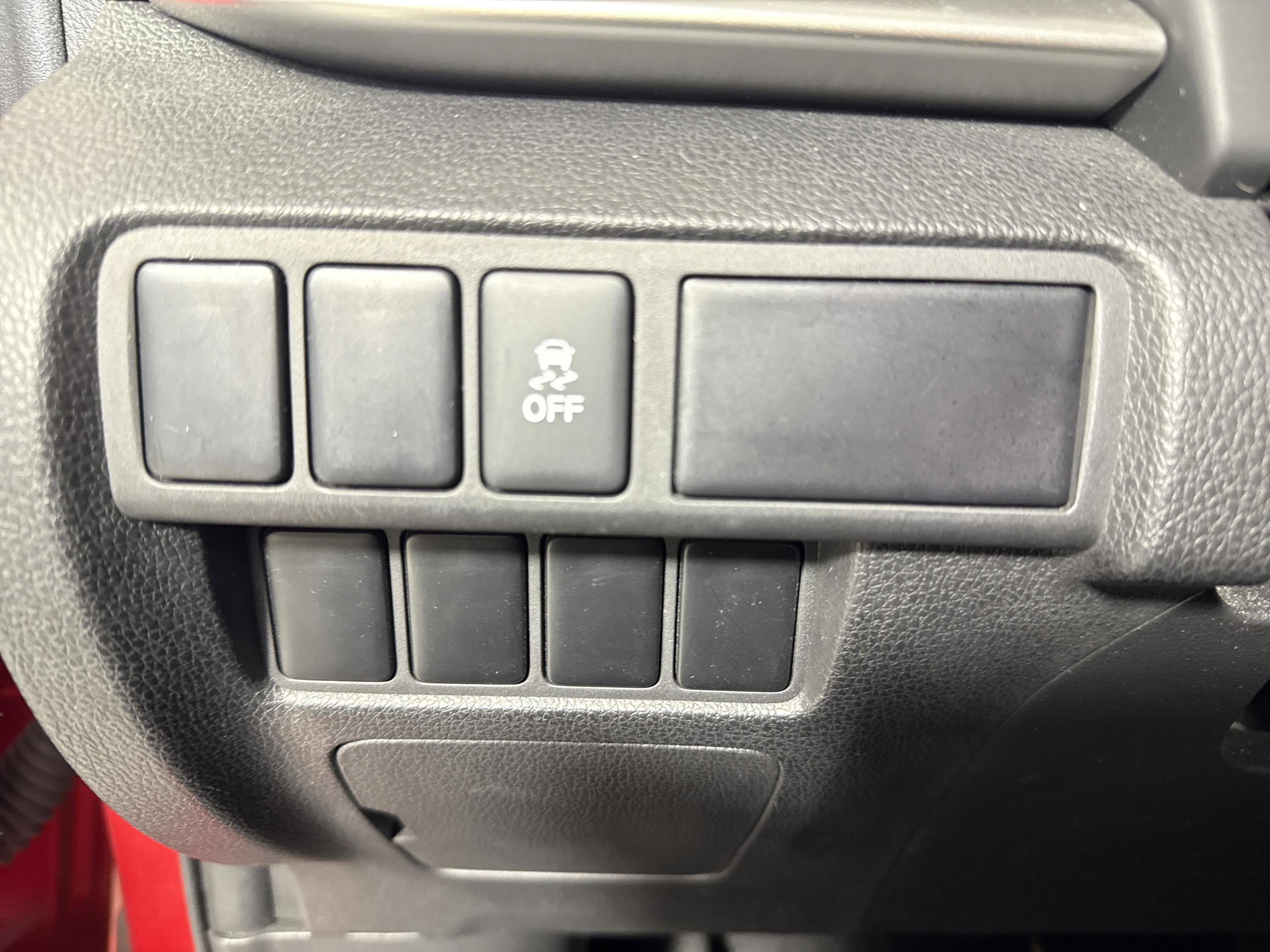 2018 Mitsubishi Eclipse Cross Base
