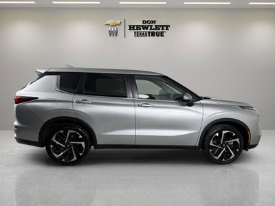 2022 Mitsubishi Outlander SE