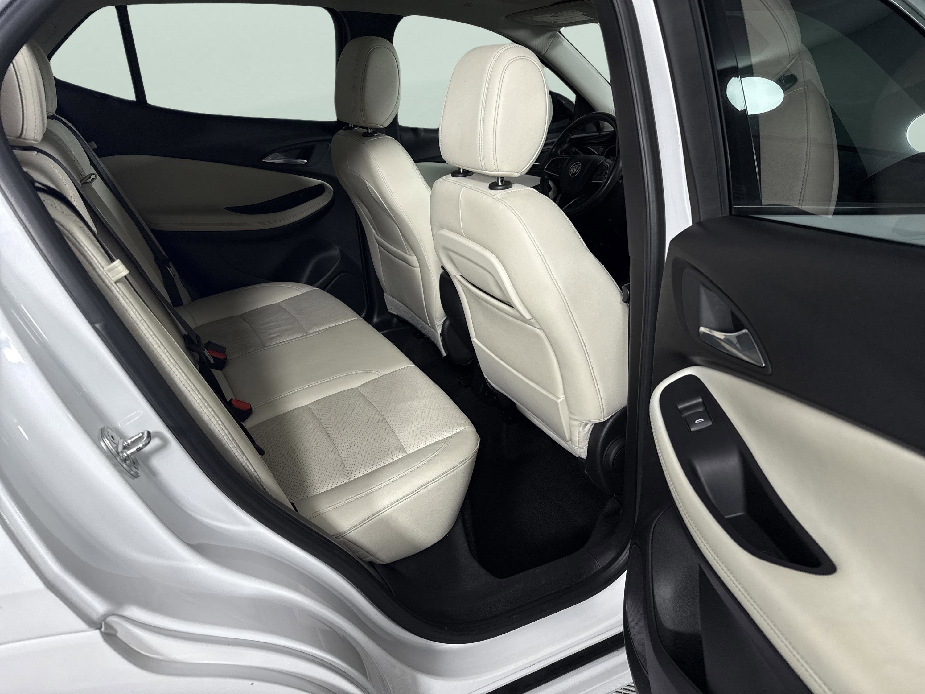 2021 Buick Encore GX Essence