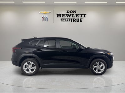 2025 Chevrolet Trax LS