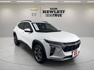 2025 Chevrolet Trax LT