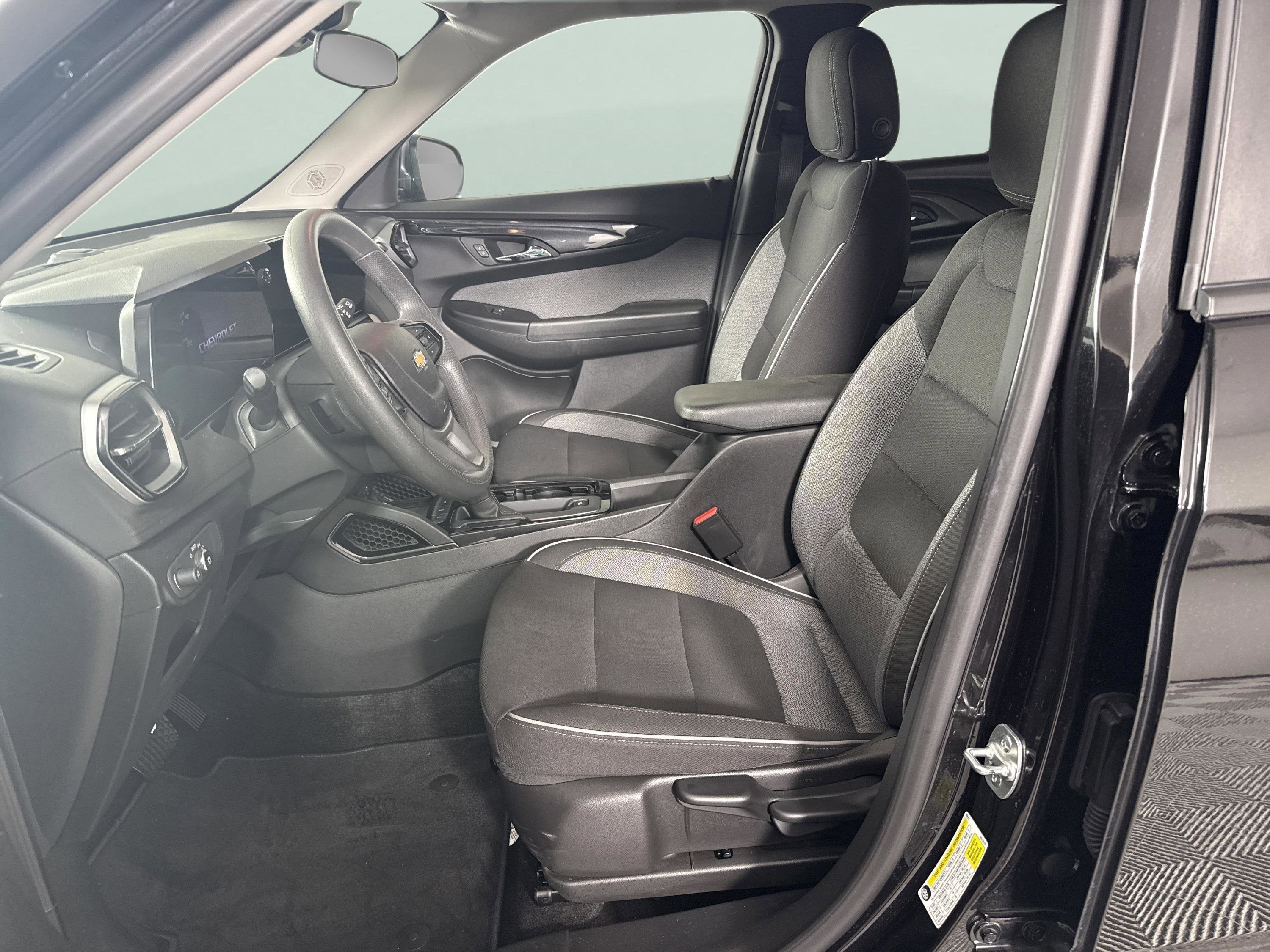 2025 Chevrolet Trailblazer LS