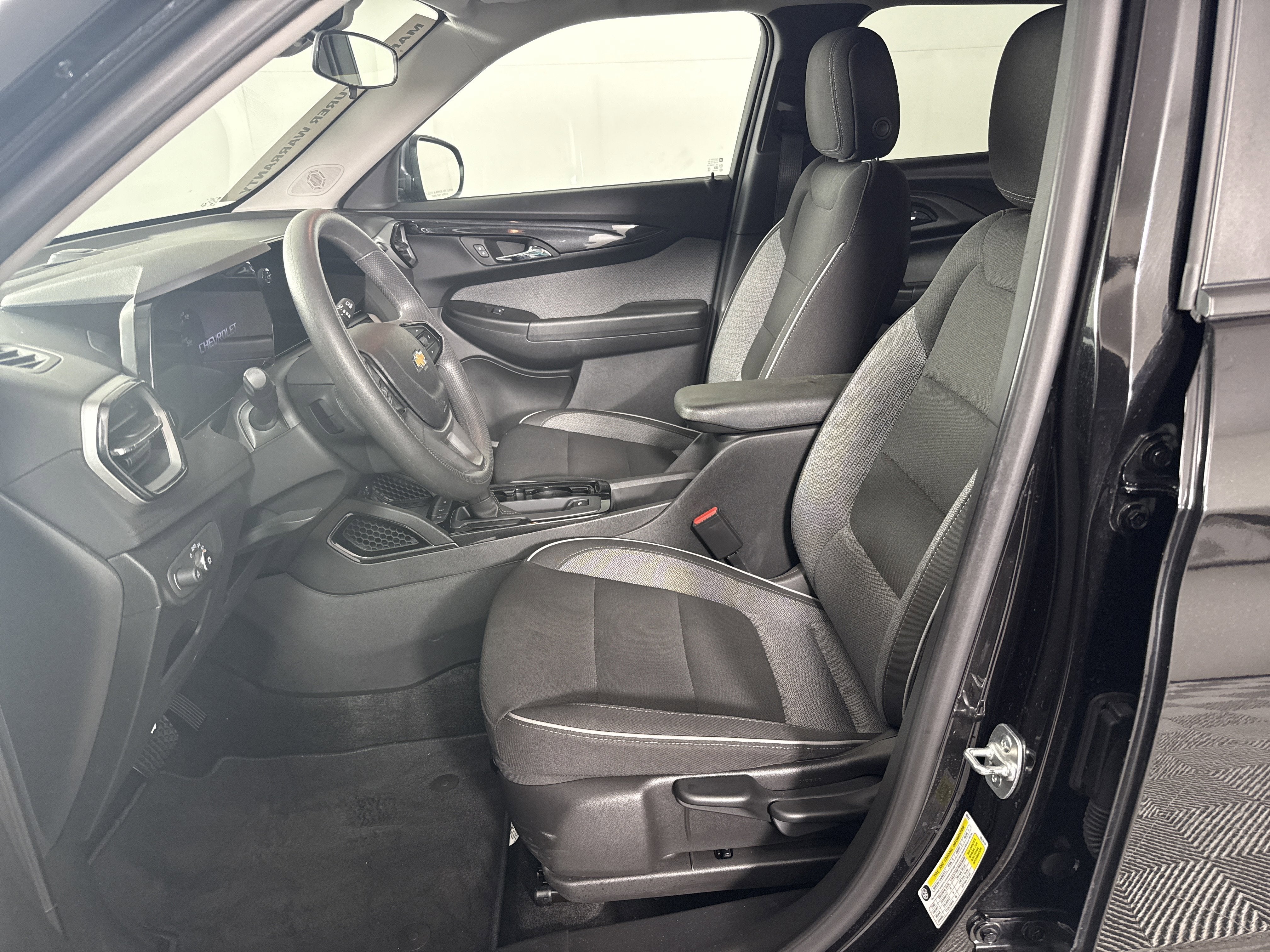 2025 Chevrolet Trailblazer LS