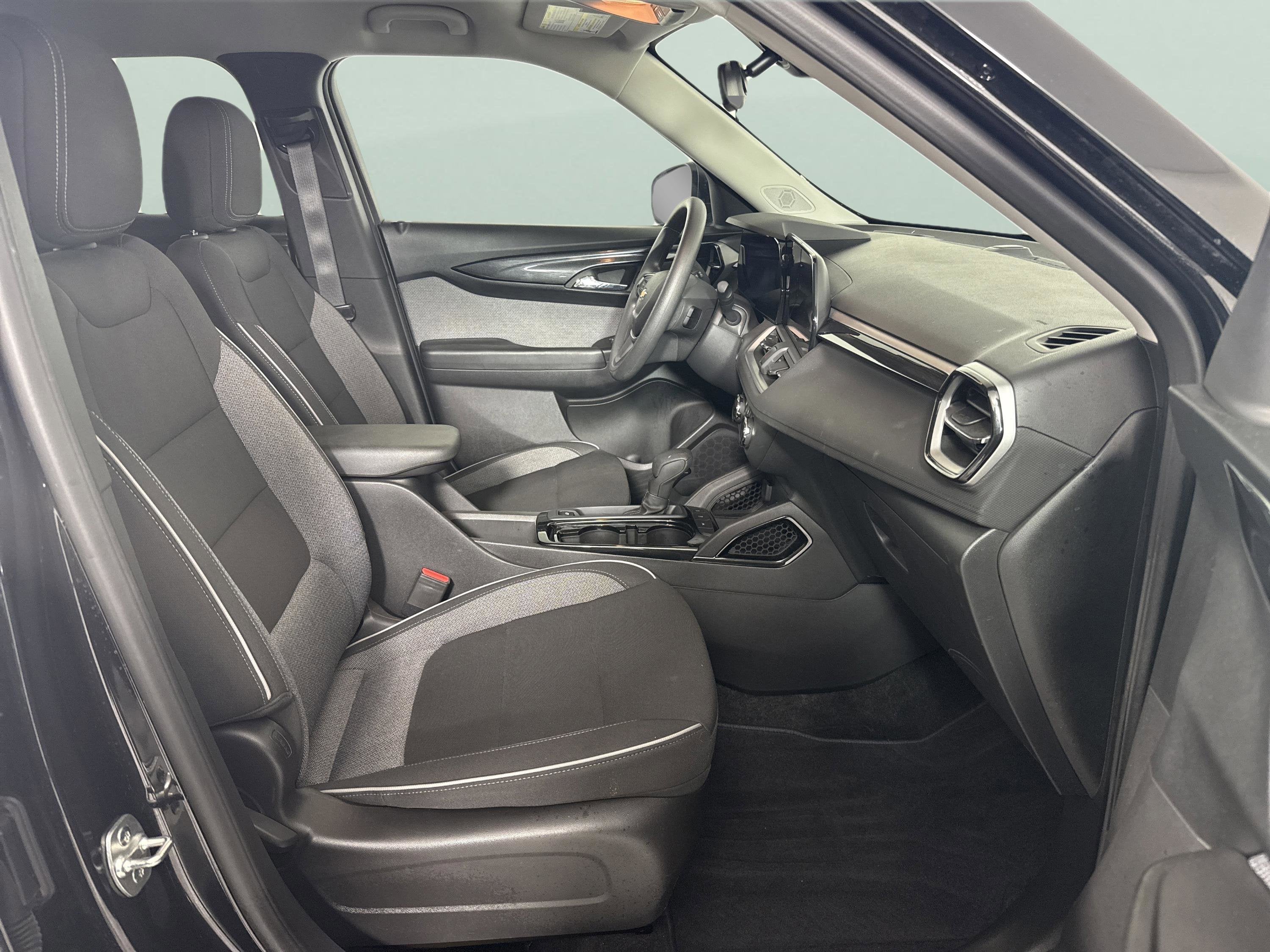 2025 Chevrolet Trailblazer LS