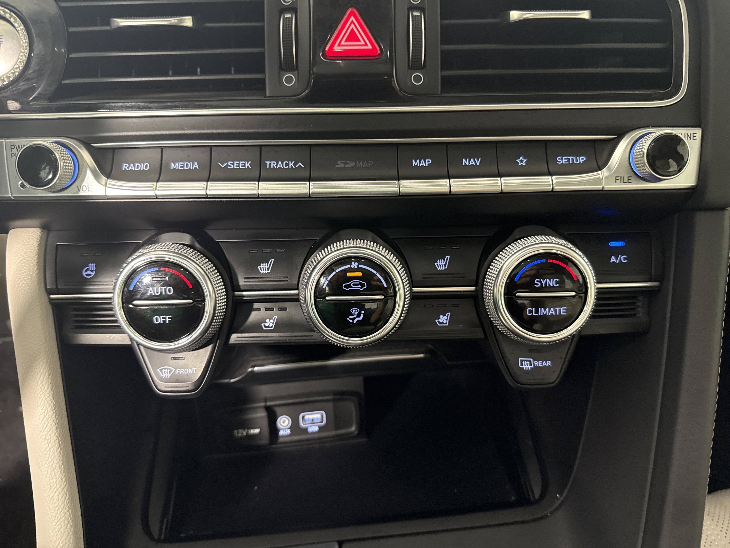2019 Genesis G70 2.0T Advanced
