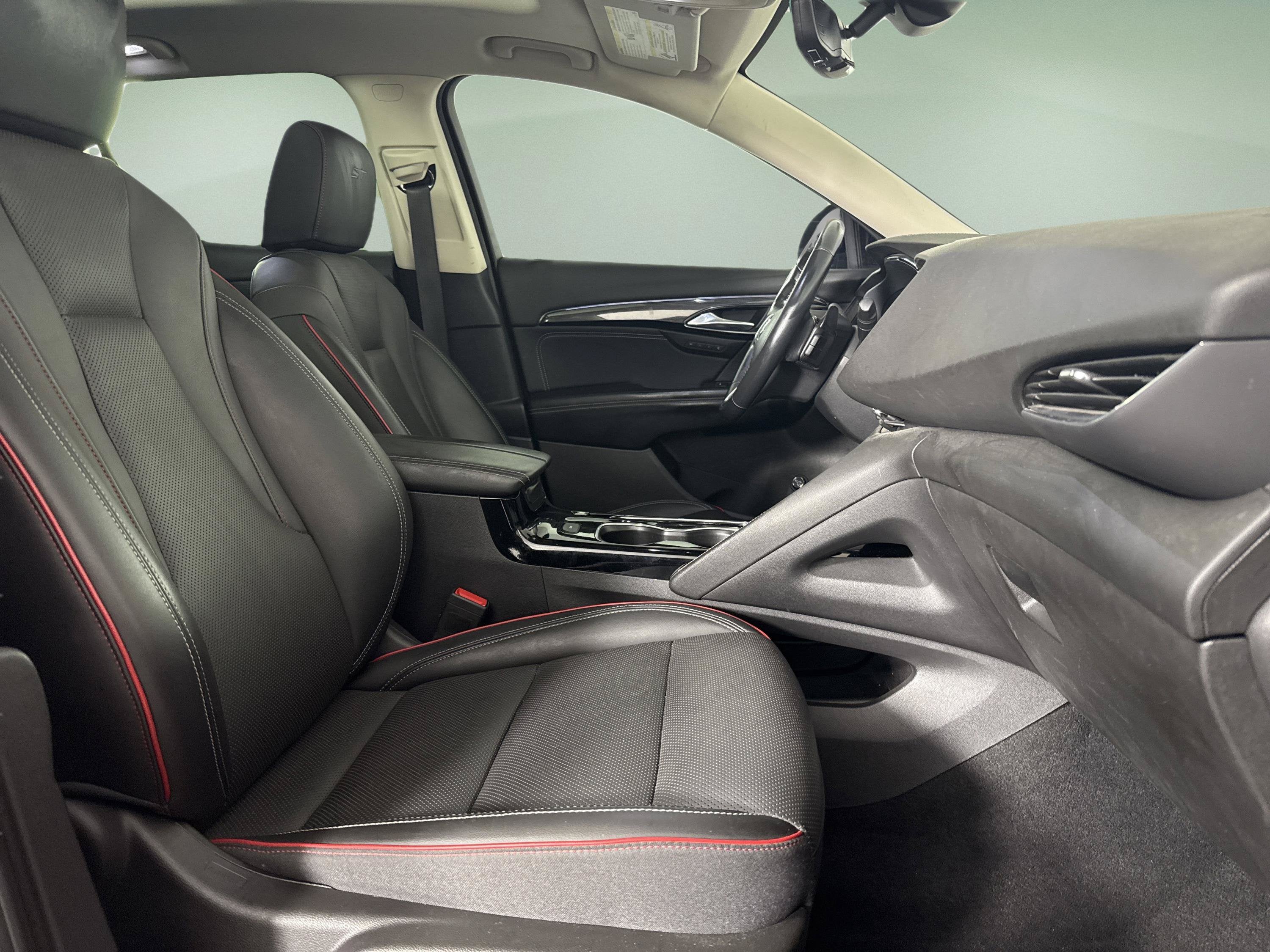2022 Buick Envision Essence