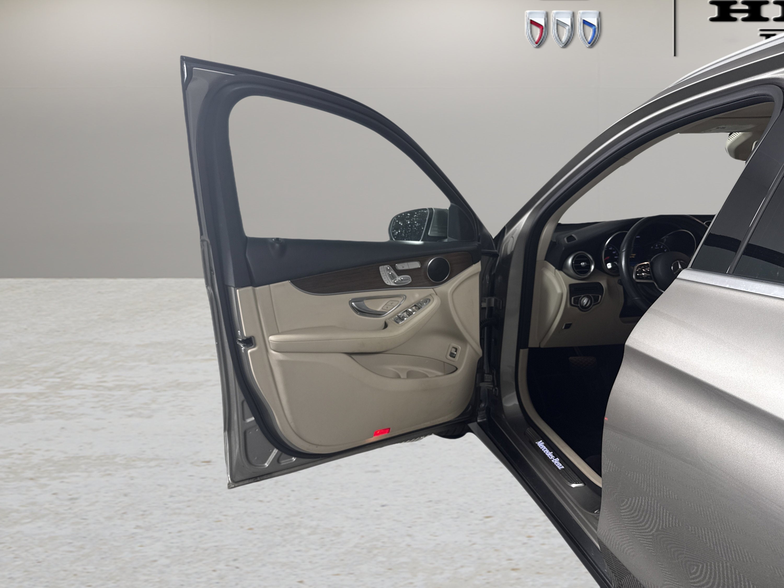 2020 Mercedes-Benz GLC GLC 300