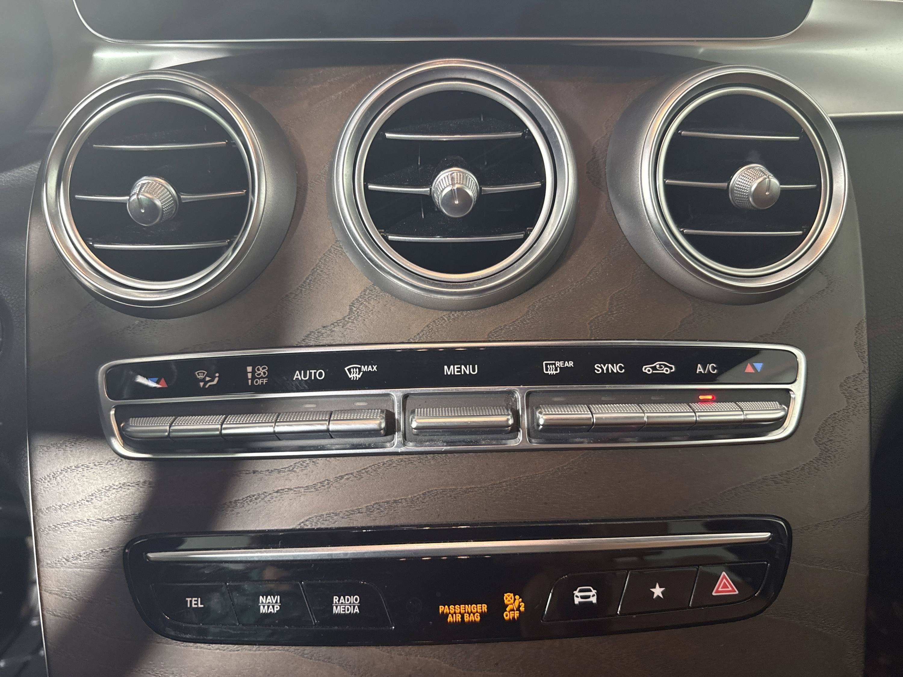 2021 Mercedes-Benz GLC GLC 300