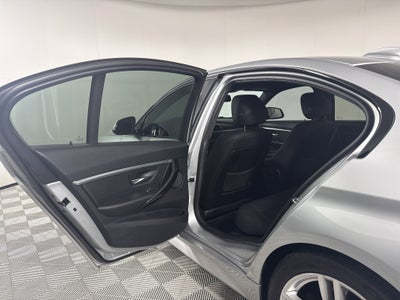 2017 BMW 3 Series 330i