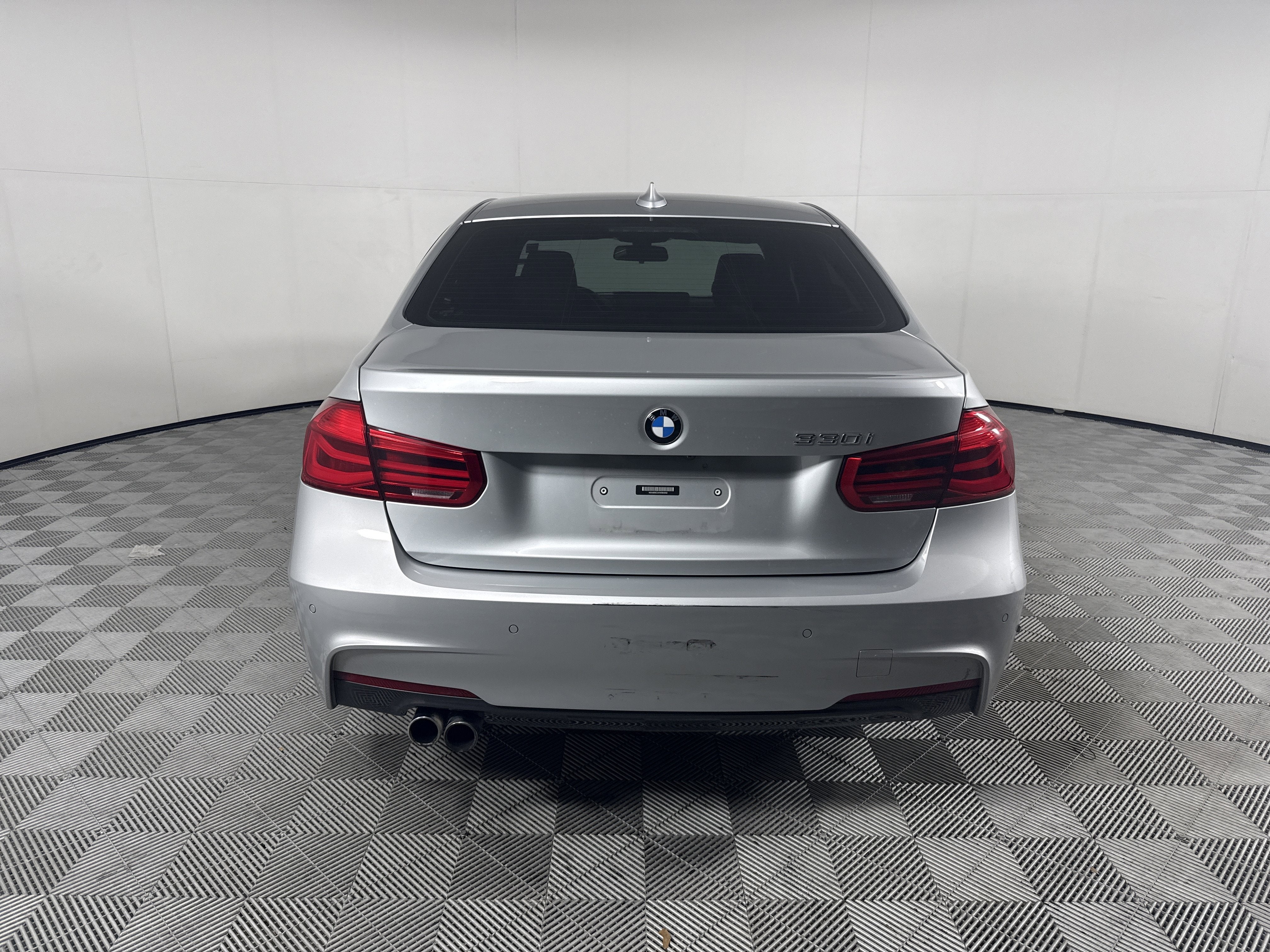 2017 BMW 3 Series 330i