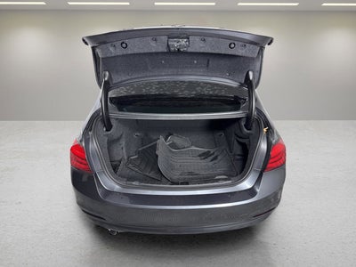 2018 BMW 3 Series 320i xDrive