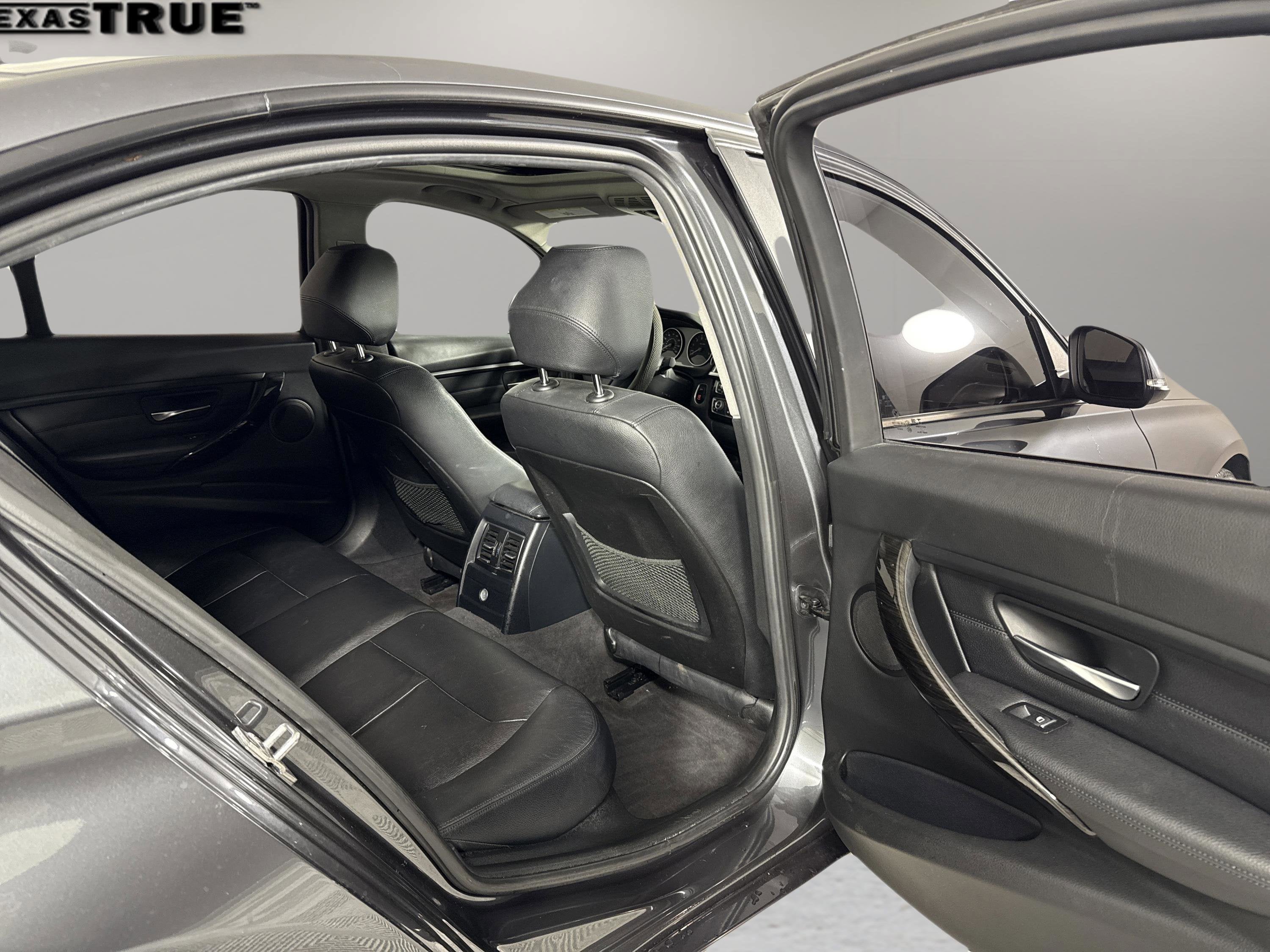 2018 BMW 3 Series 320i xDrive