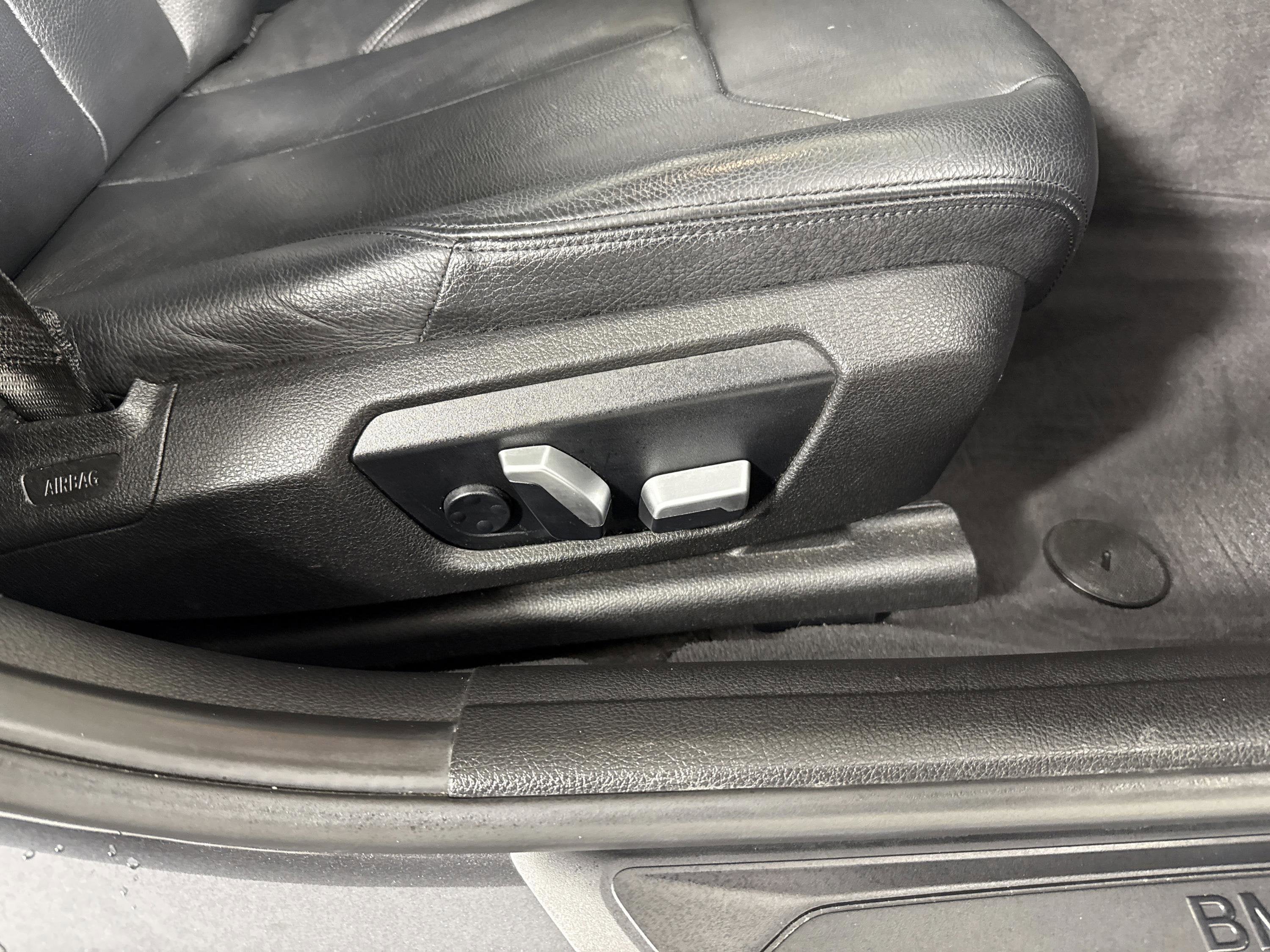 2018 BMW 3 Series 320i xDrive