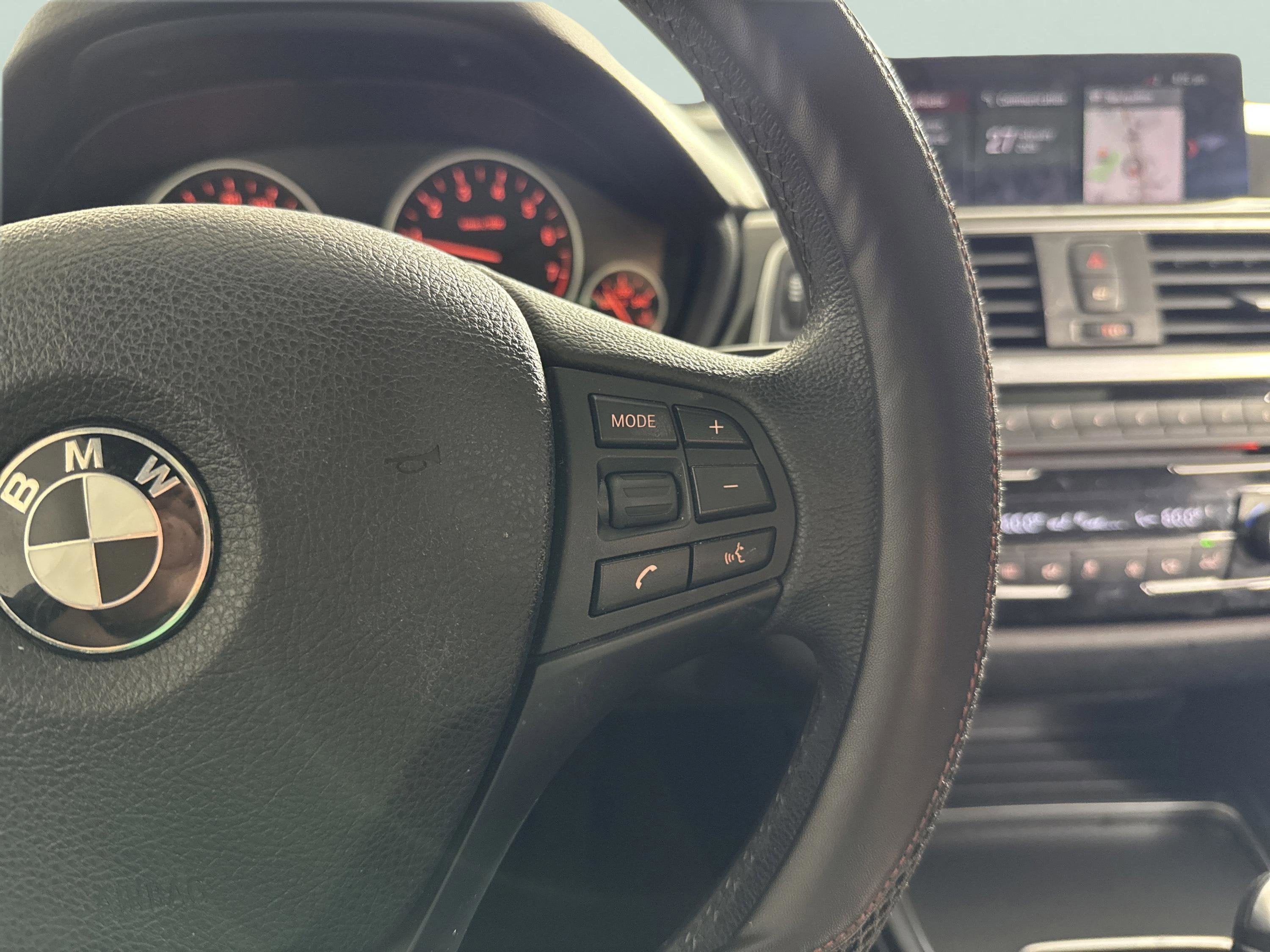 2018 BMW 3 Series 320i xDrive