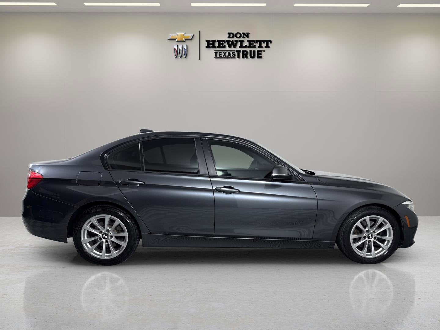 2018 BMW 3 Series 320i xDrive