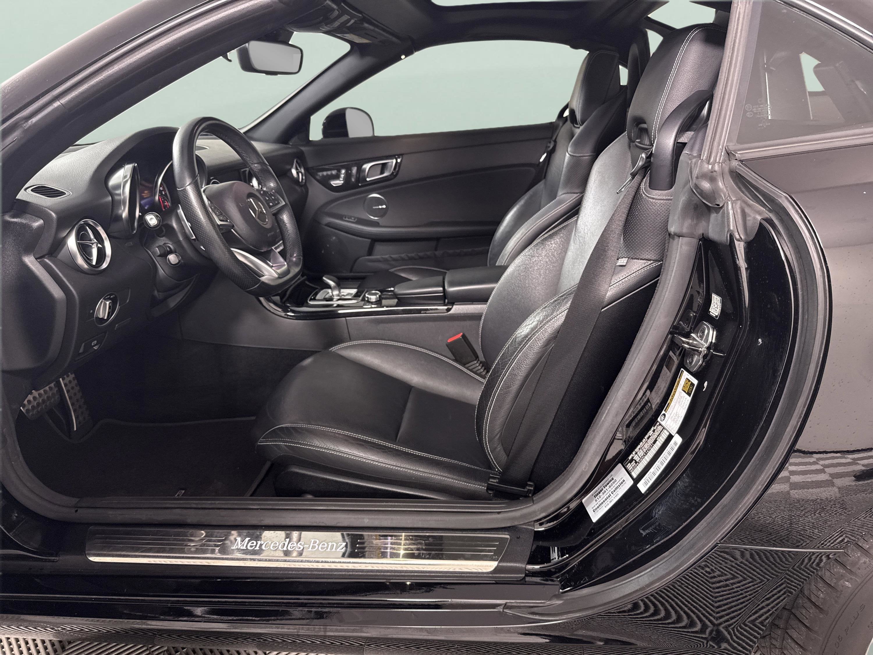 2020 Mercedes-Benz SLC SLC 300