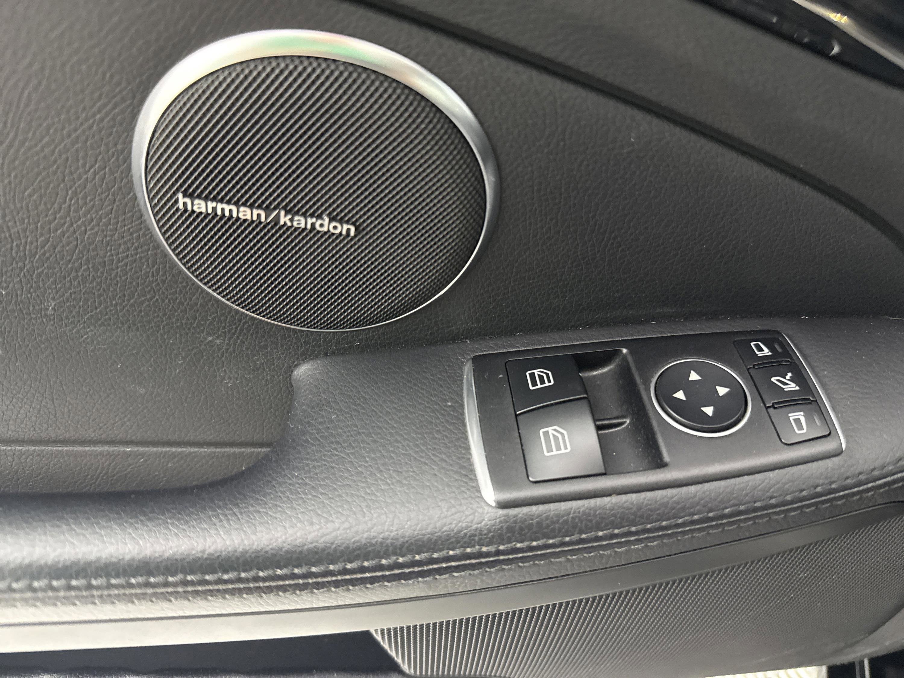 2020 Mercedes-Benz SLC SLC 300