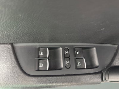 2013 Volkswagen Touareg Sport