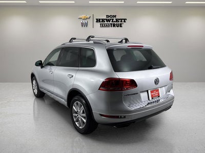 2013 Volkswagen Touareg Sport