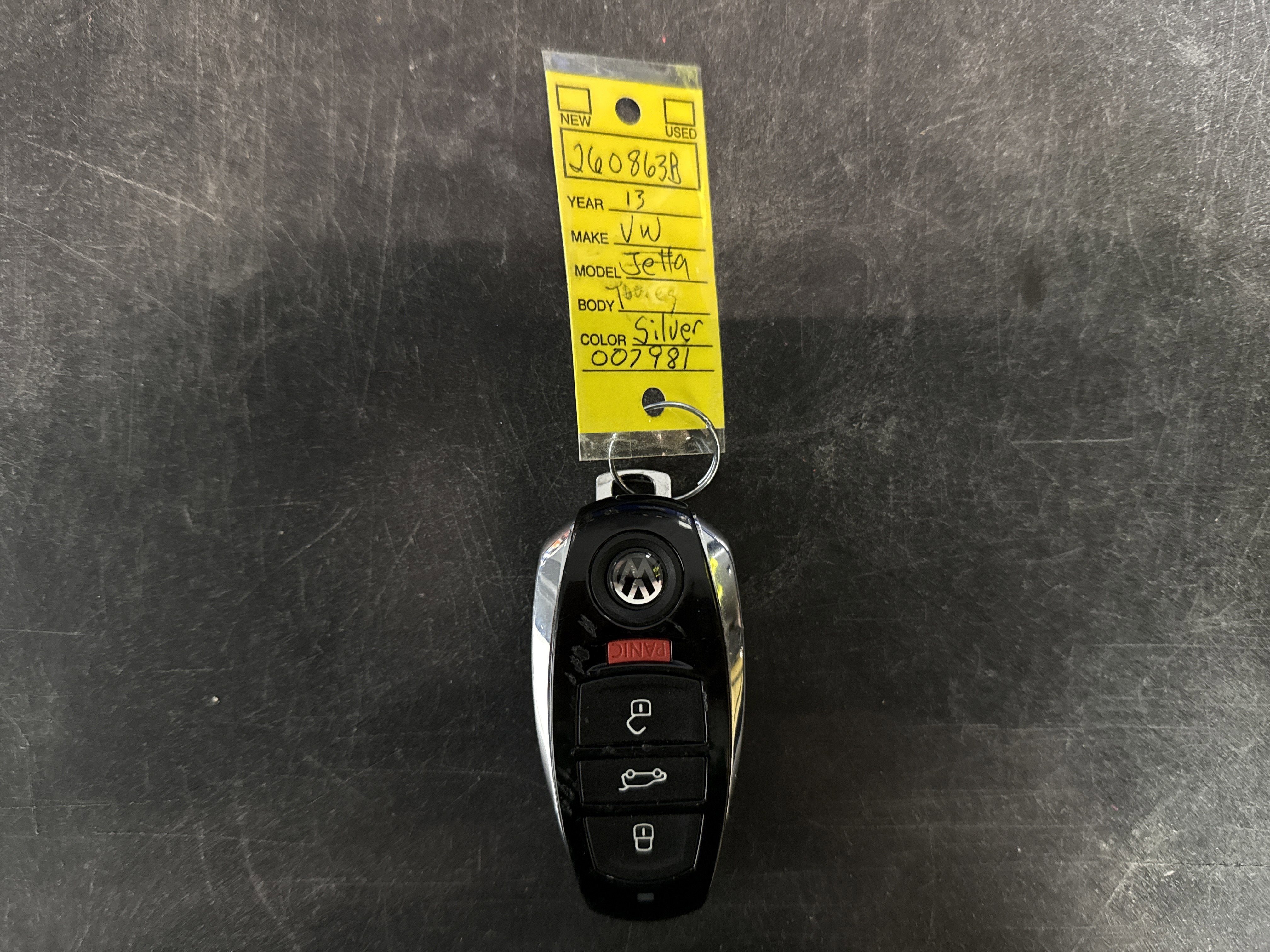 2013 Volkswagen Touareg Sport