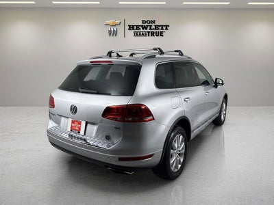 2013 Volkswagen Touareg Sport